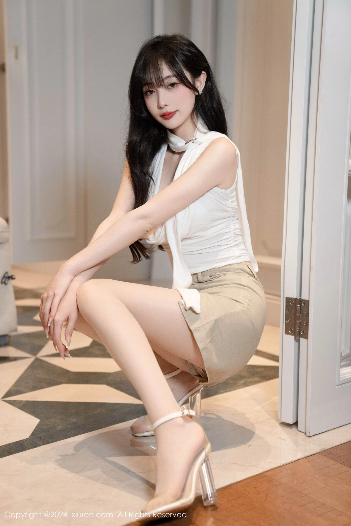 秀人集.com_[XiuRen秀人网]No.8849_模特林星阑性感白上衣露白色内衣配超薄肉丝秀曼妙身姿诱惑写真85P