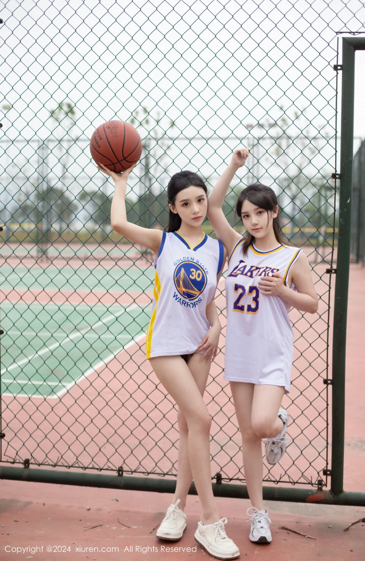 秀人集.com_[XiuRen秀人网]No.8744_模特合集女神豆瓣酱蓝球场景互动性感黑色情趣内衣惹火诱惑写真83P