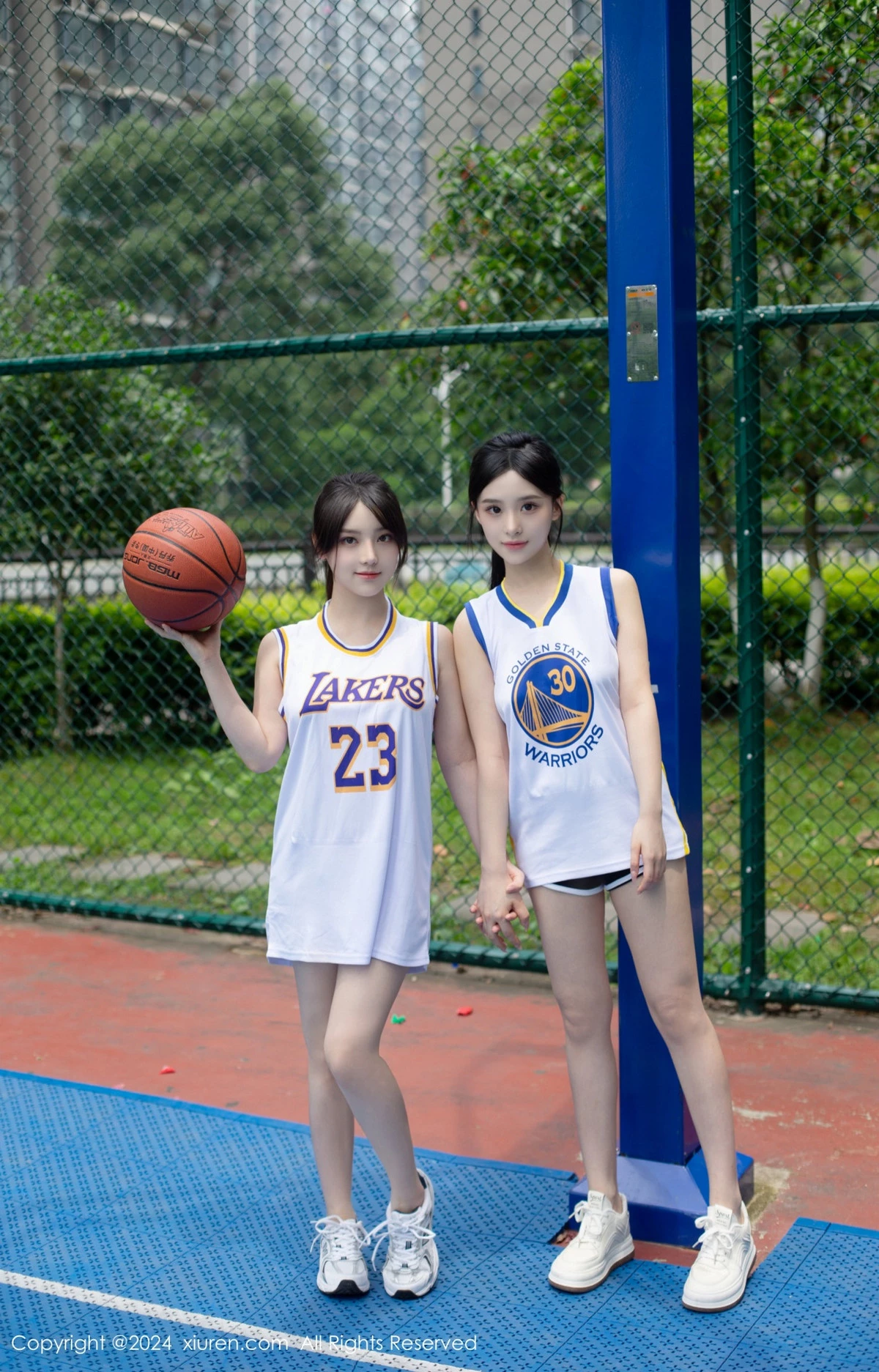 秀人集.com_[XiuRen秀人网]No.8744_模特合集女神豆瓣酱蓝球场景互动性感黑色情趣内衣惹火诱惑写真83P