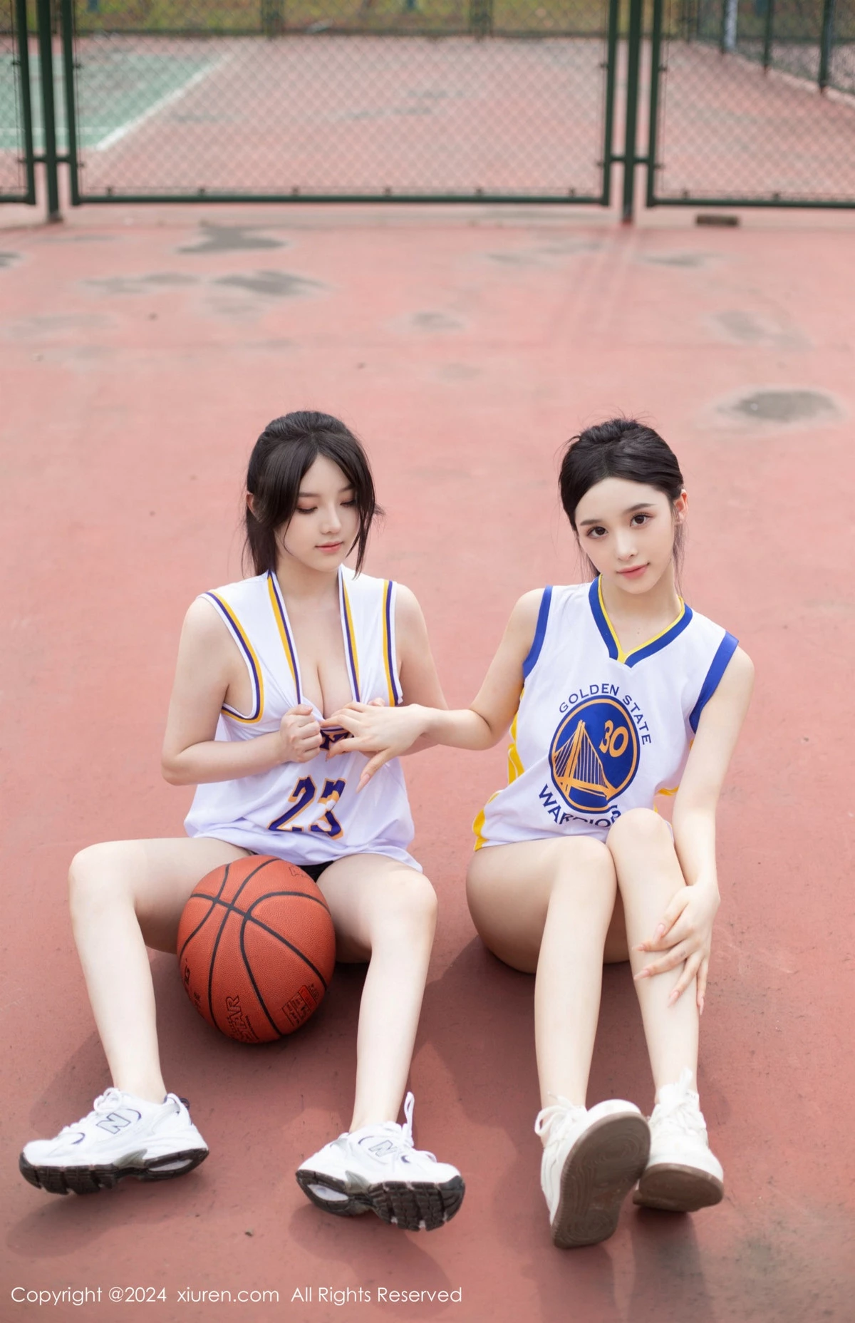 秀人集.com_[XiuRen秀人网]No.8744_模特合集女神豆瓣酱蓝球场景互动性感黑色情趣内衣惹火诱惑写真83P