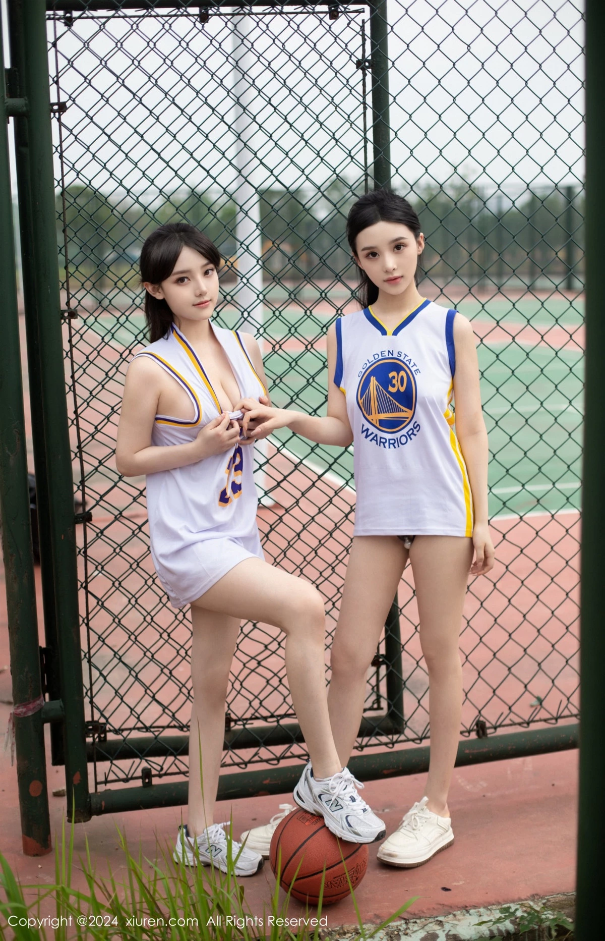 秀人集.com_[XiuRen秀人网]No.8744_模特合集女神豆瓣酱蓝球场景互动性感黑色情趣内衣惹火诱惑写真83P