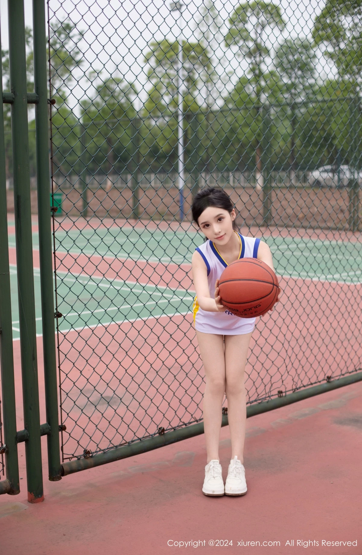 秀人集.com_[XiuRen秀人网]No.8744_模特合集女神豆瓣酱蓝球场景互动性感黑色情趣内衣惹火诱惑写真83P