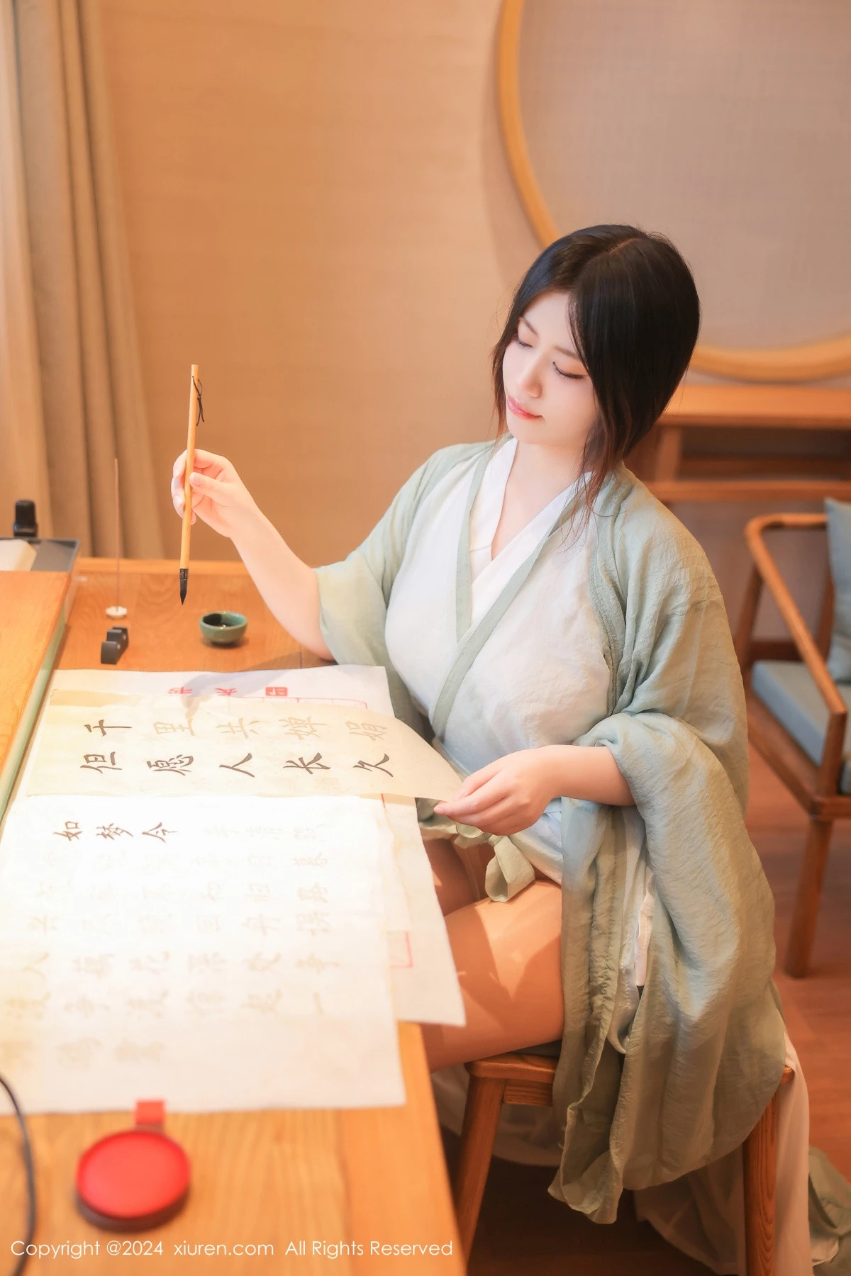 秀人集.com_[XiuRen秀人网]No.8937_模特蛋蛋宝私房性感绿色古装服饰配超薄肉丝秀丰腴身姿诱惑写真83P