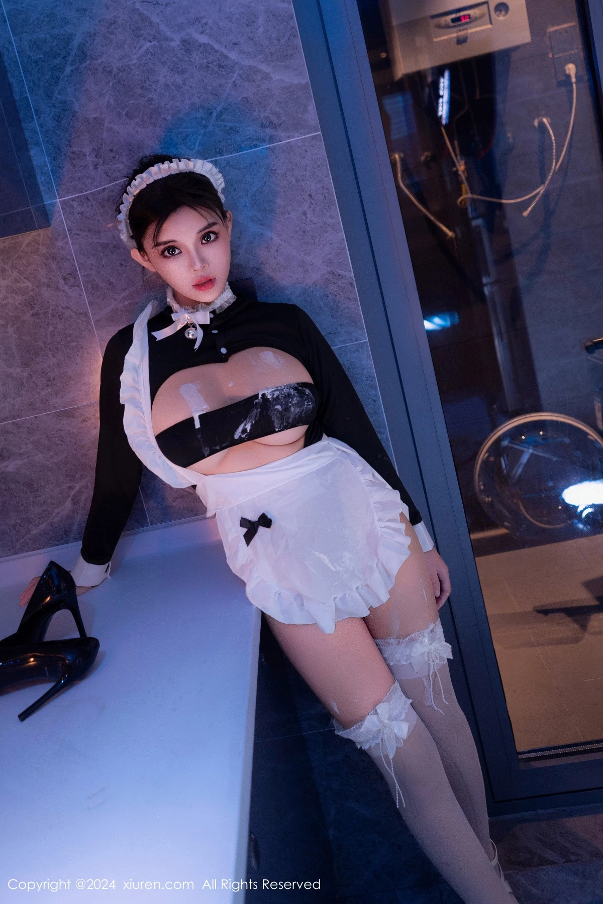 秀人集.com_[XiuRen秀人网]No.8966_新人模特小童颜私房浴室性感女仆装配白丝袜秀丰满身材诱惑写真80P