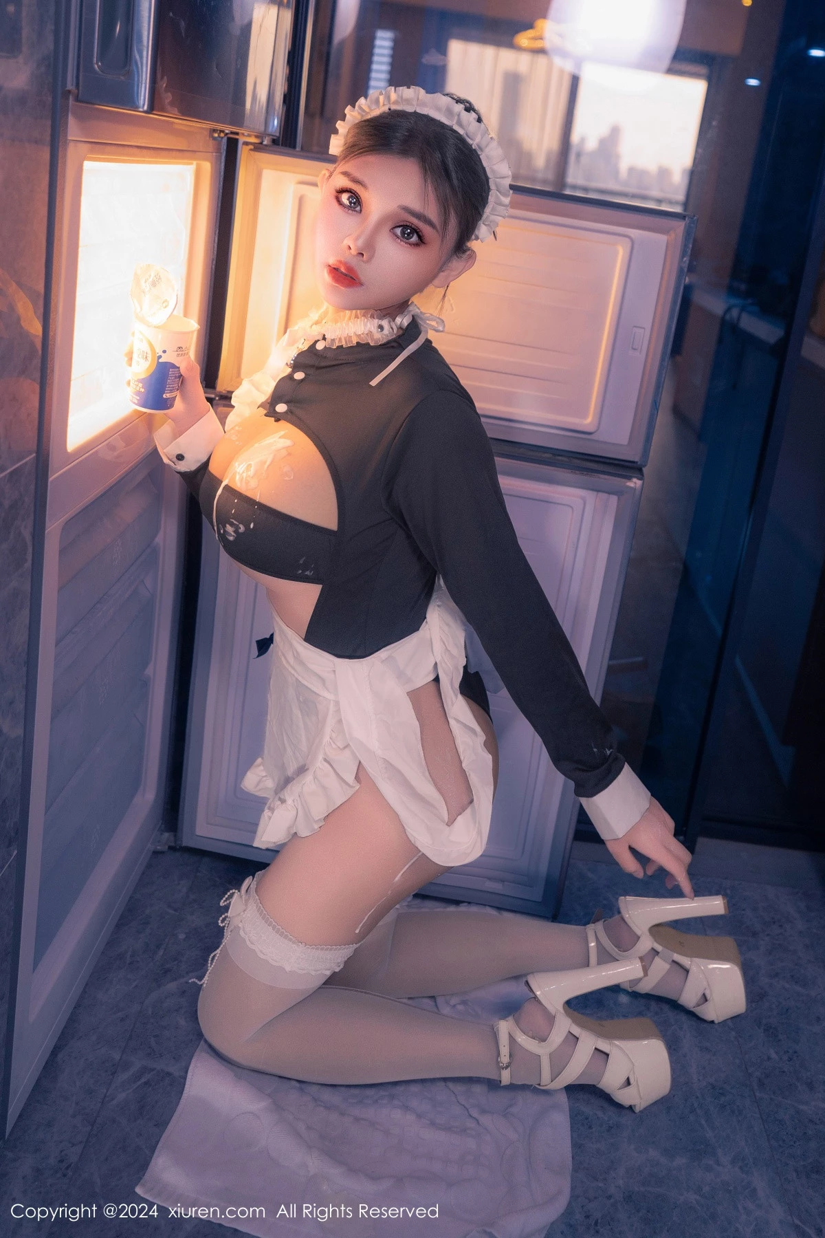 秀人集.com_[XiuRen秀人网]No.8966_新人模特小童颜私房浴室性感女仆装配白丝袜秀丰满身材诱惑写真80P