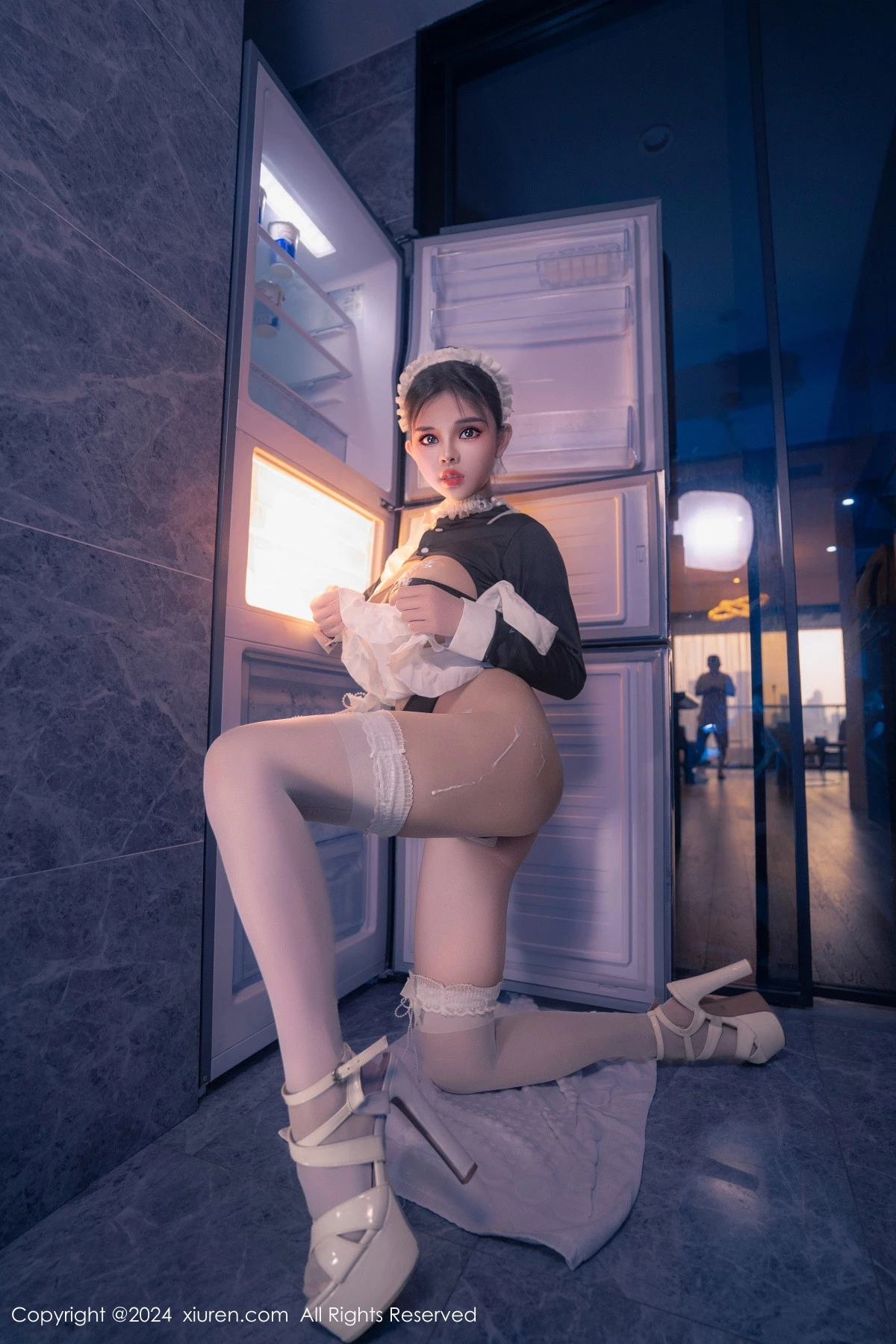 秀人集.com_[XiuRen秀人网]No.8966_新人模特小童颜私房浴室性感女仆装配白丝袜秀丰满身材诱惑写真80P