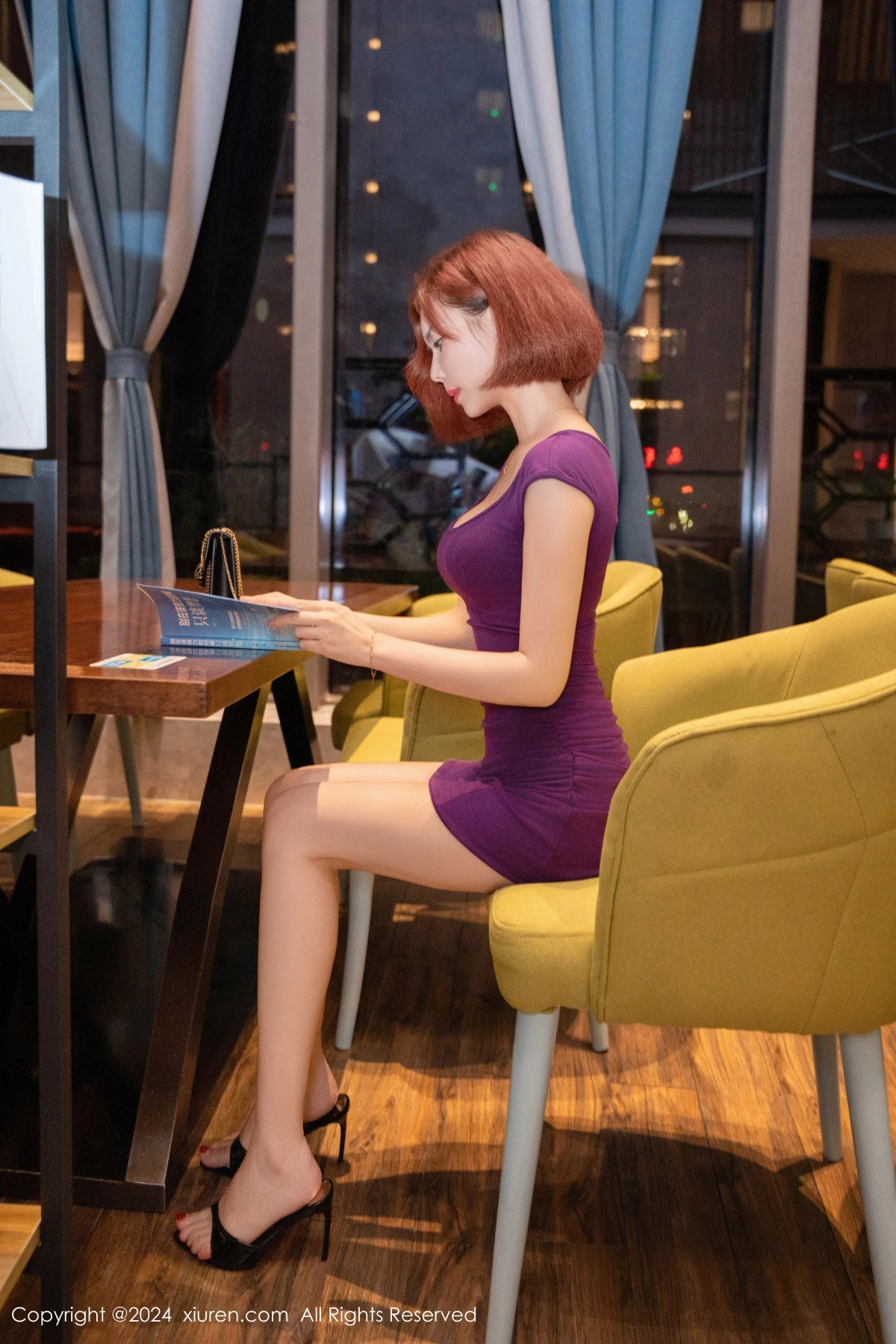 秀人集.com_[XiuRen秀人网]No.8978_模特白芷yy性感紫色连衣短裙露紫红色内衣秀曼妙身姿诱惑写真85P
