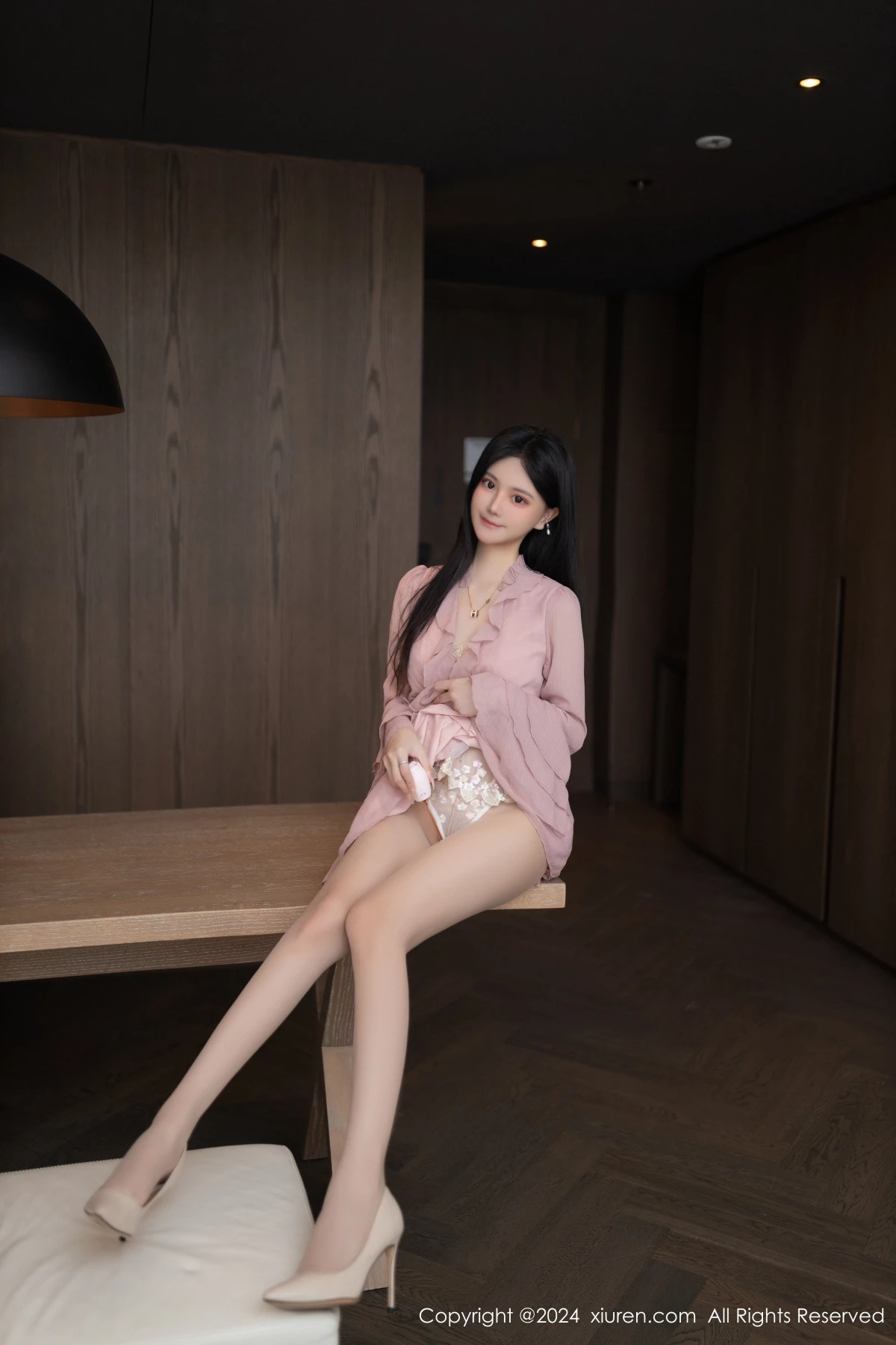 秀人集.com_[XiuRen秀人网]No.8925_模特幼幼性感紫色连衣短裙+白色薄透情趣服秀完美身材诱惑写真80P