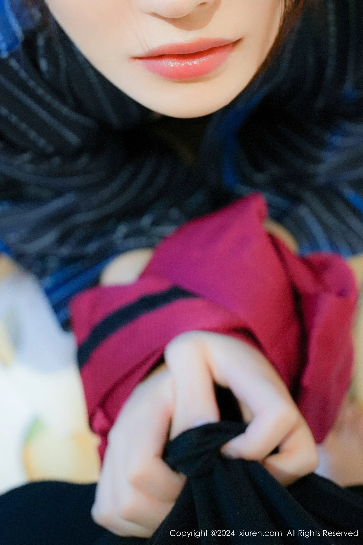 秀人集.com_[XiuRen秀人网]No.8928_模特Erikaki户外枷锁主题性感黑色情趣内衣秀白嫩美腿诱惑写真79P