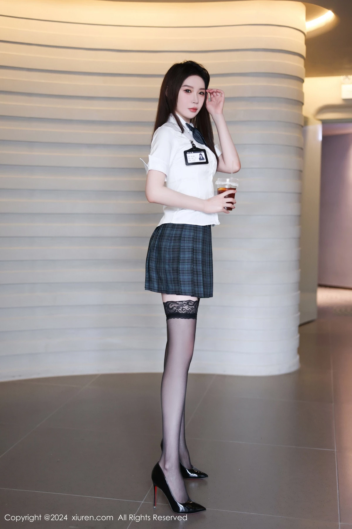 秀人集.com_[XiuRen秀人网]No.9074_模特梦心玥性感JK制服配黑丝袜露白色内衣秀高挑身材诱惑写真91P