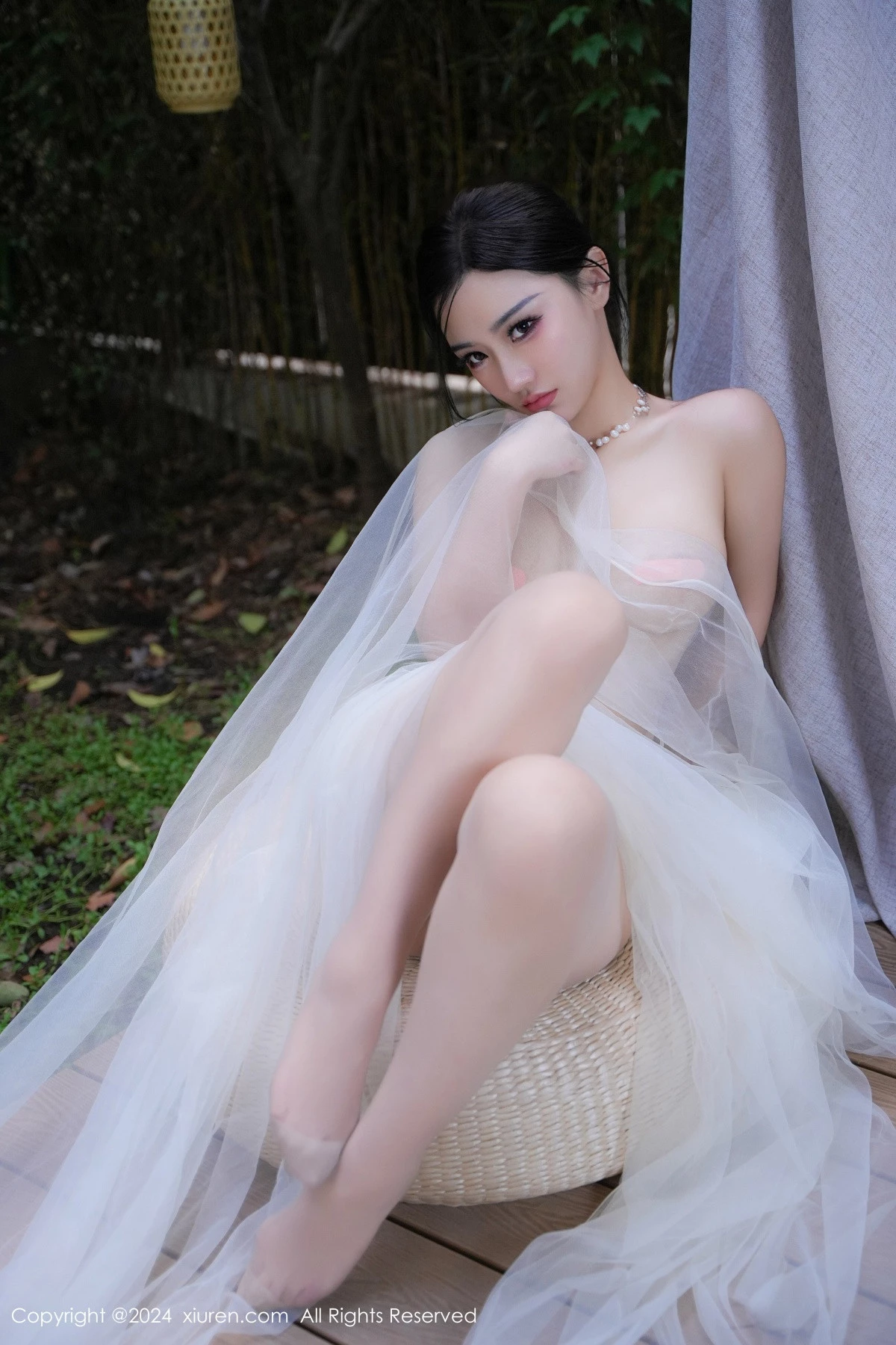 秀人集.com_[XiuRen秀人网]No.9105_模特妙可可Cheese户外场景性感半透白纱秀惹火身材撩人诱惑写真84P