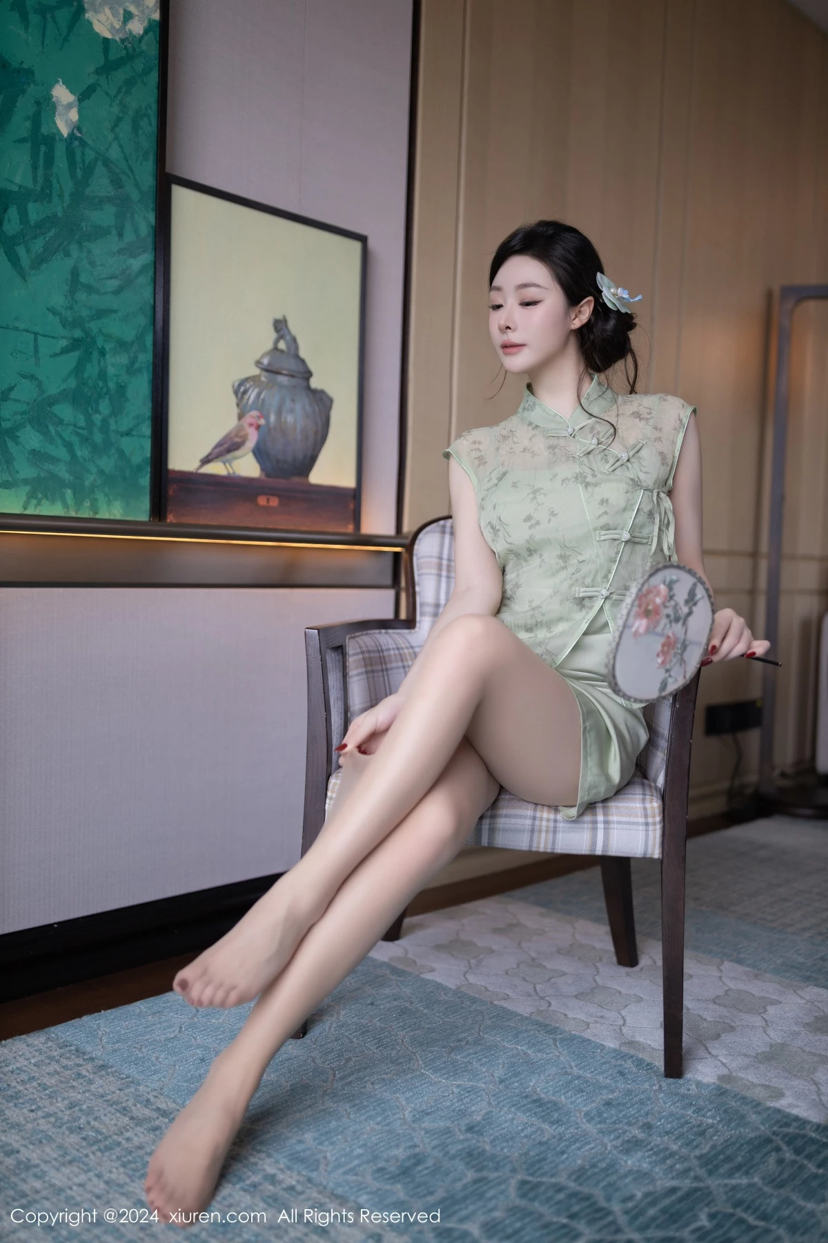 秀人集.com_[XiuRen秀人网]No.9124_模特小逗逗性感浅色古风服饰配超薄无内肉丝秀曼妙身材诱惑写真81P