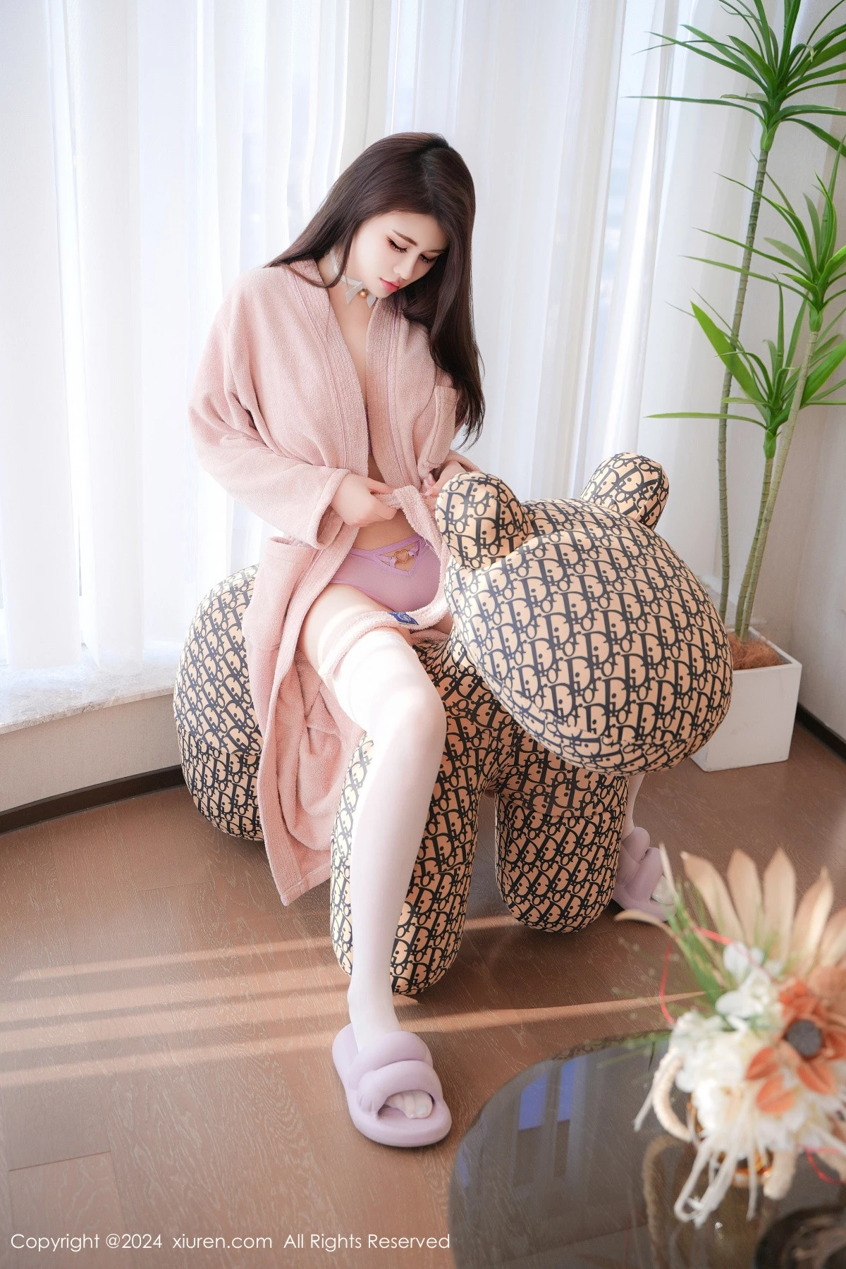 秀人集.com_[XiuRen秀人网]No.9127_模特甜妮粉色浴袍露粉色情趣内衣配白丝袜秀丰腴身姿诱惑写真79P