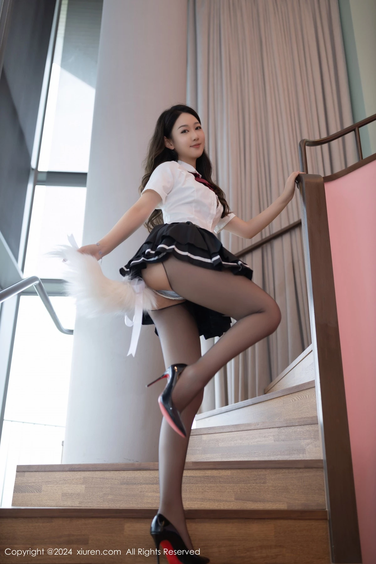 秀人集.com_[XiuRen秀人网]No.9174_模特唐安琪私房JK制服配开档黑丝露性感内衣秀曼妙身姿诱惑写真84P