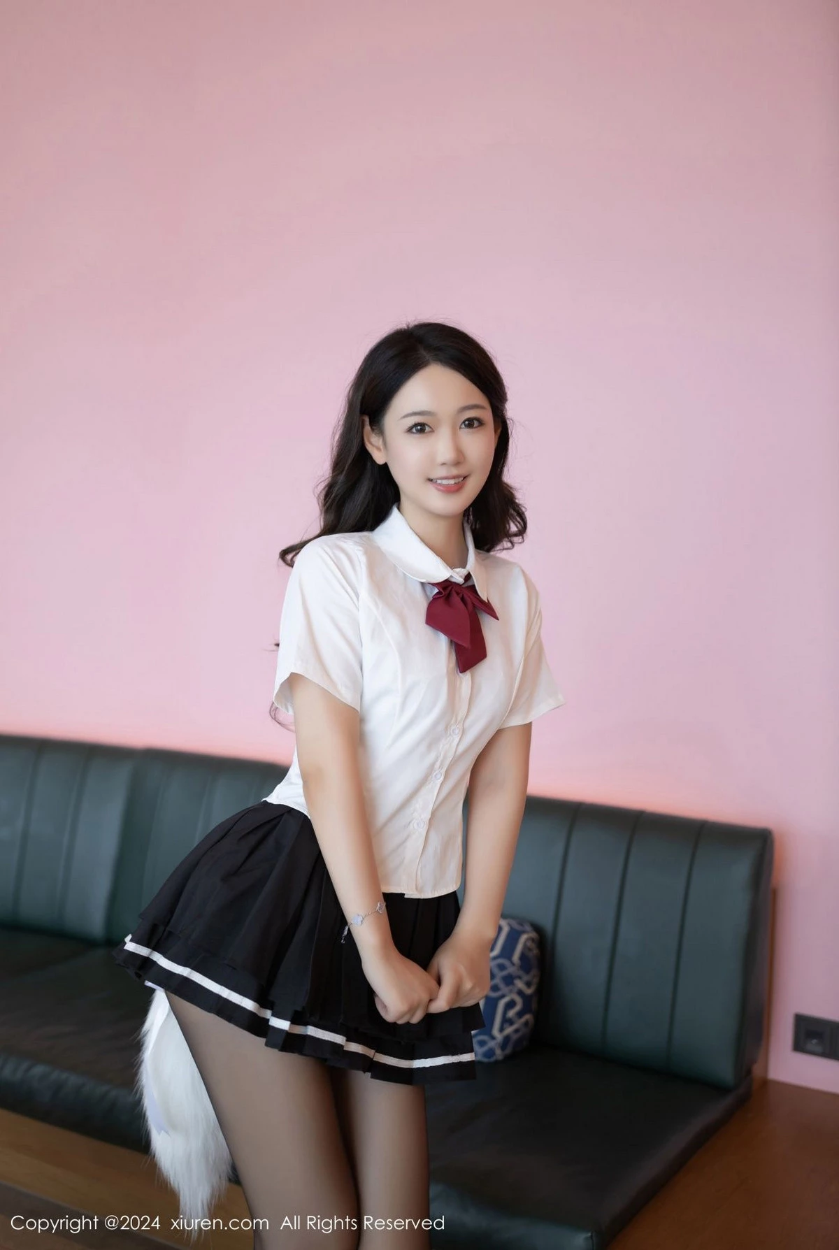 秀人集.com_[XiuRen秀人网]No.9174_模特唐安琪私房JK制服配开档黑丝露性感内衣秀曼妙身姿诱惑写真84P