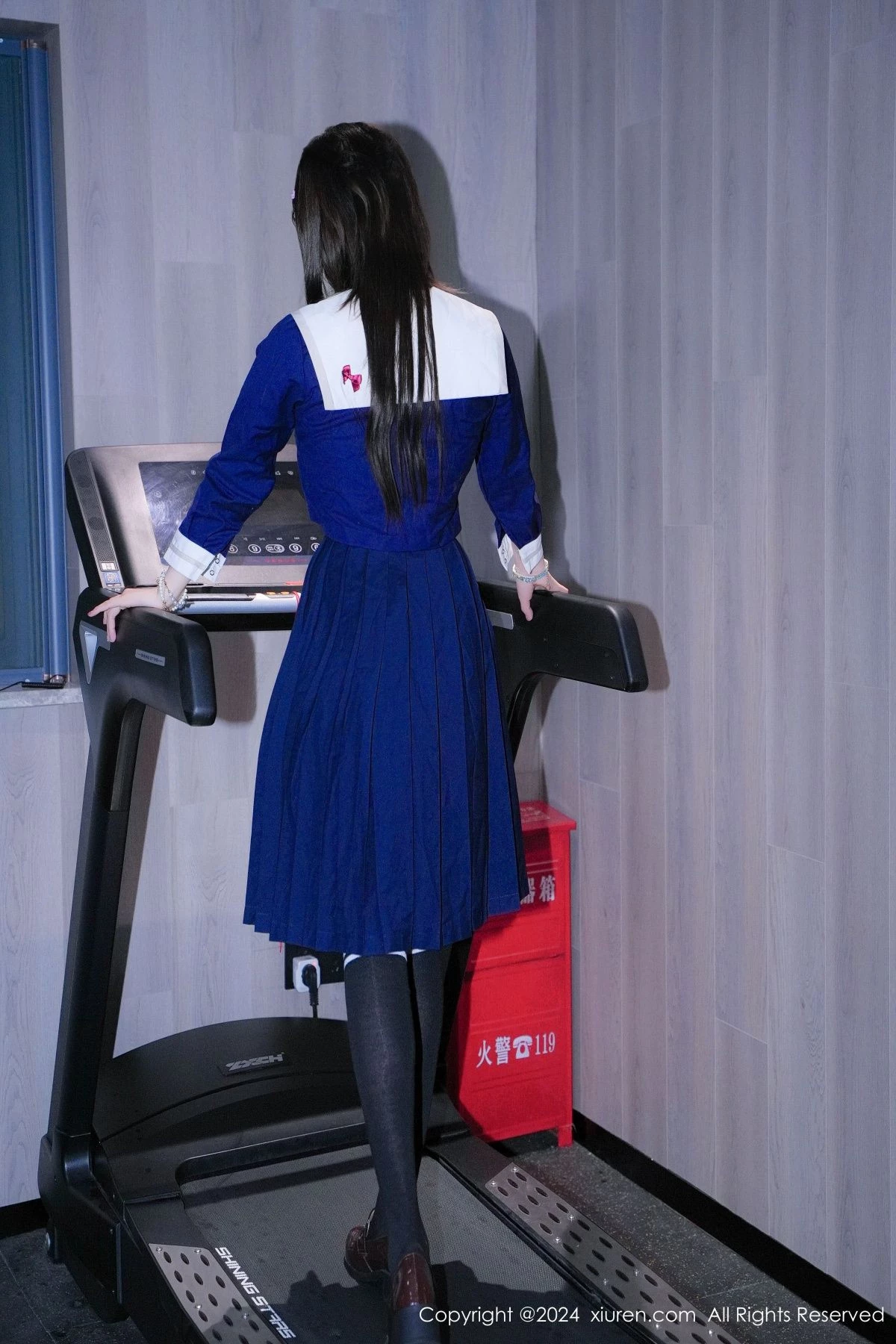 秀人集.com_[XiuRen秀人网]No.9241_模特Erikaki性感白色护士制服露粉色蕾丝内衣秀完美身材诱惑写真76P