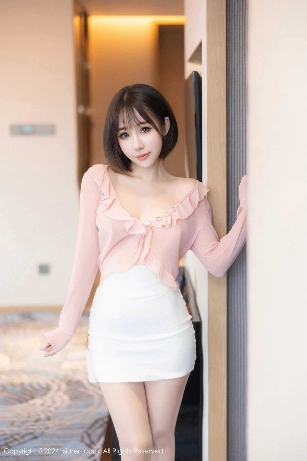 秀人集.com_[XiuRen秀人网]No.9273_模特波巧酱浴室场景粉色上衣配超薄肉丝湿身秀惹火身材诱惑写真79P