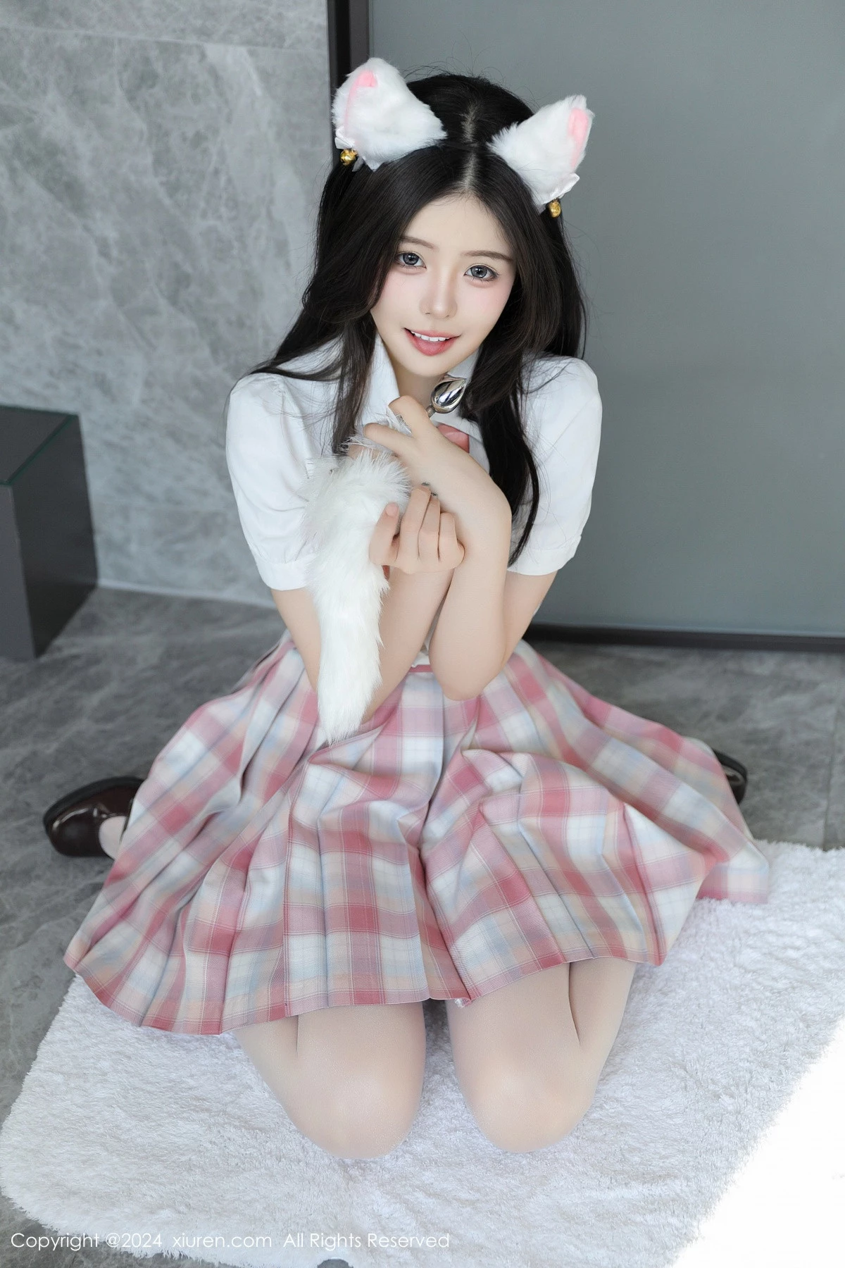 秀人集.com_[XiuRen秀人网]No.9277_模特袁圆私房性感JK制服配超薄白丝秀曼妙身姿完美诱惑写真72P