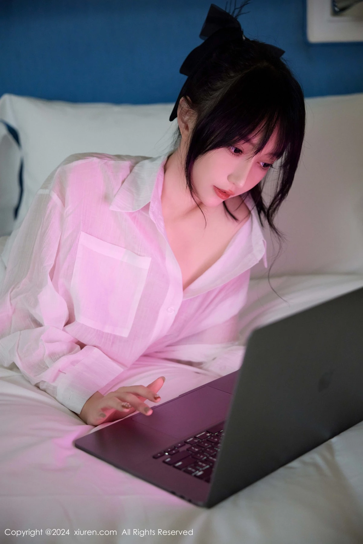 秀人集.com_[XiuRen秀人网]No.9274_模特玥儿玥er浴室性感白色衬衫配白色丝袜秀曼妙身姿诱惑写真75P