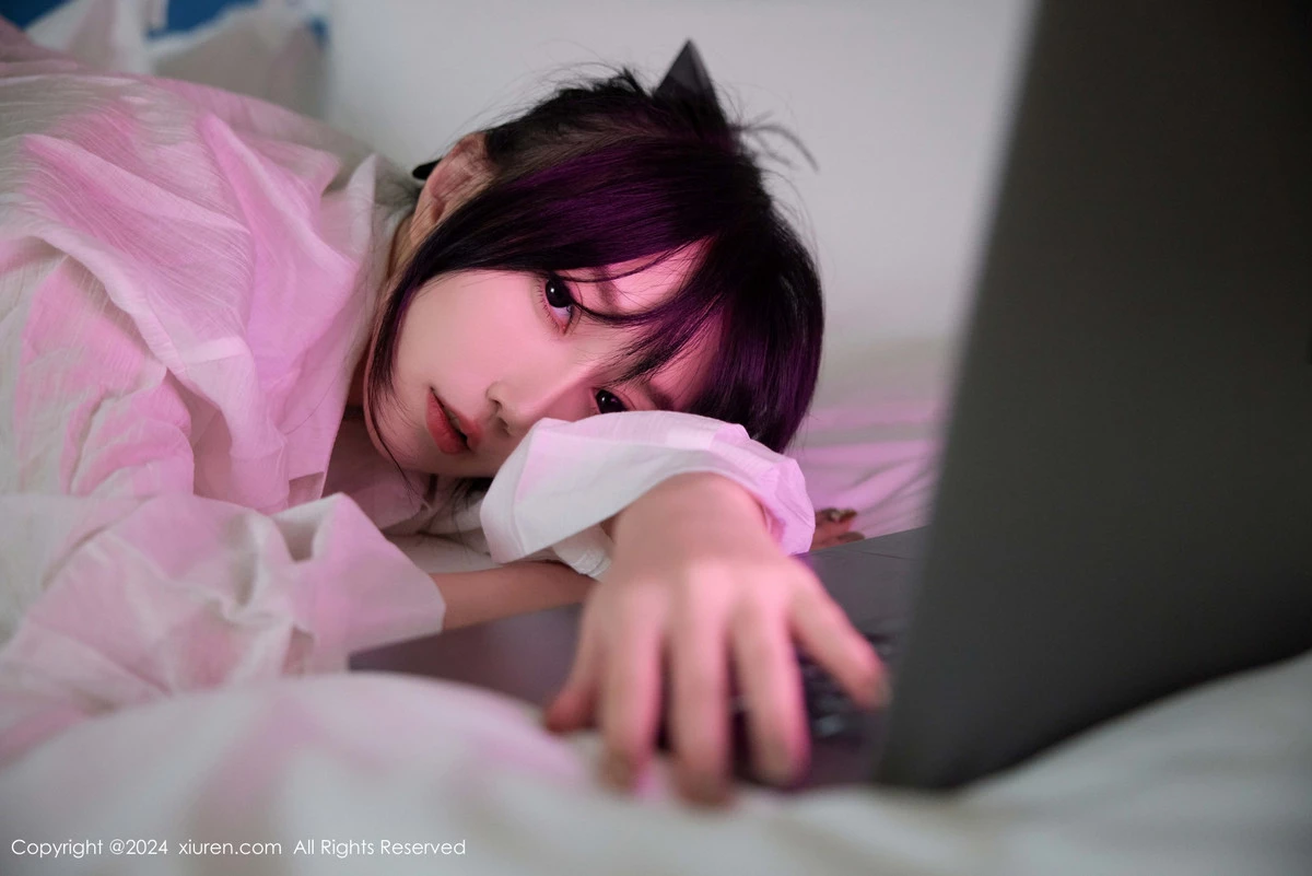 秀人集.com_[XiuRen秀人网]No.9274_模特玥儿玥er浴室性感白色衬衫配白色丝袜秀曼妙身姿诱惑写真75P