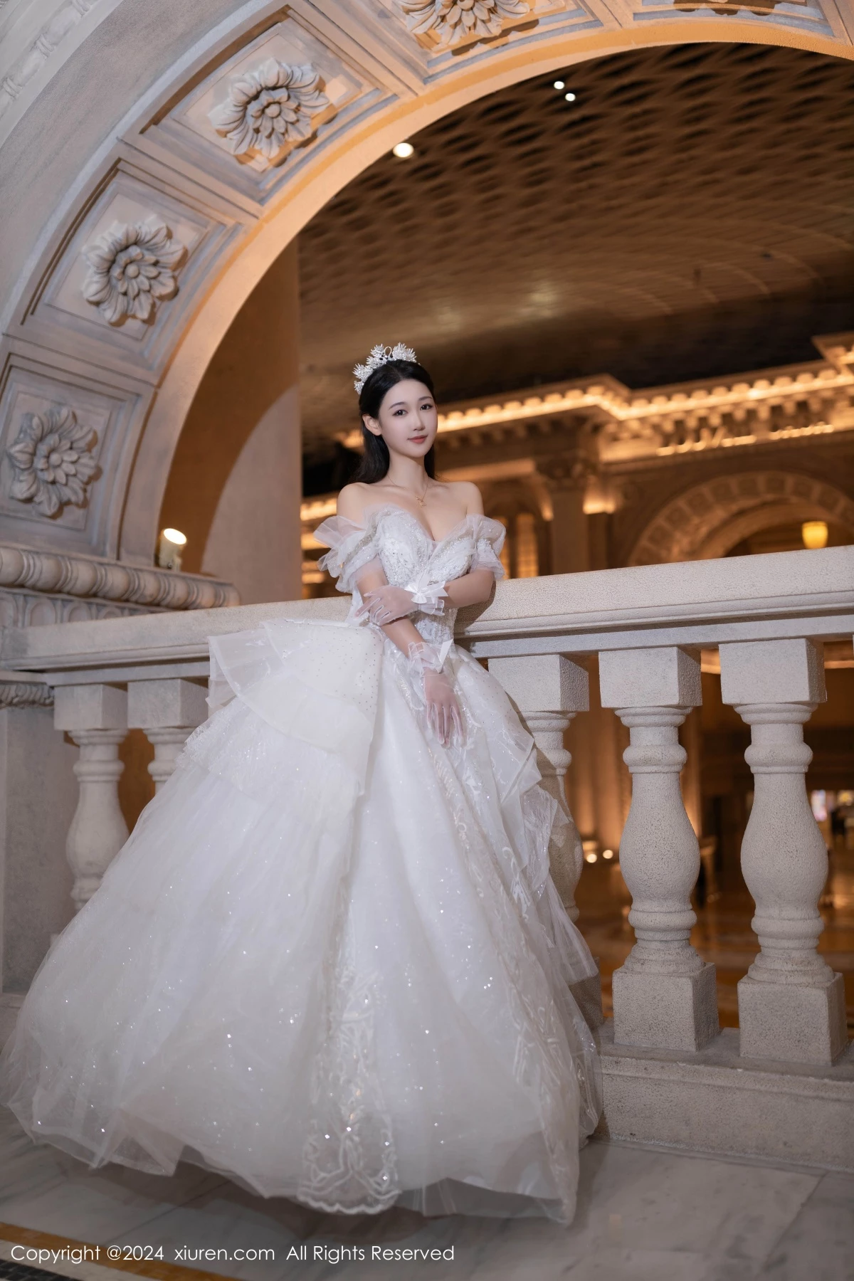 秀人集.com_[XiuRen秀人网]No.9283_模特唐安琪性感白色婚纱露白色内衣配超薄肉丝秀美腿诱惑写真86P