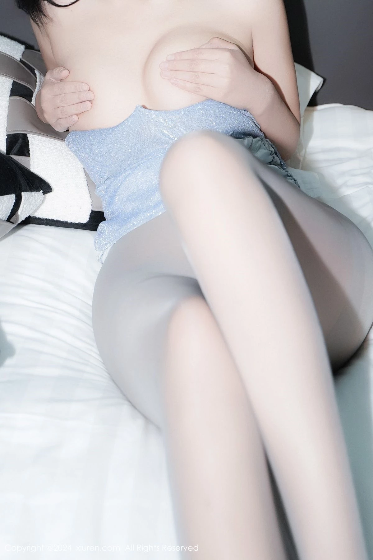 秀人集.com_[XiuRen秀人网]No.9278_新人模特想做你的猫.性感银灰连衣短裙配超薄丝袜秀美腿诱惑写真79P