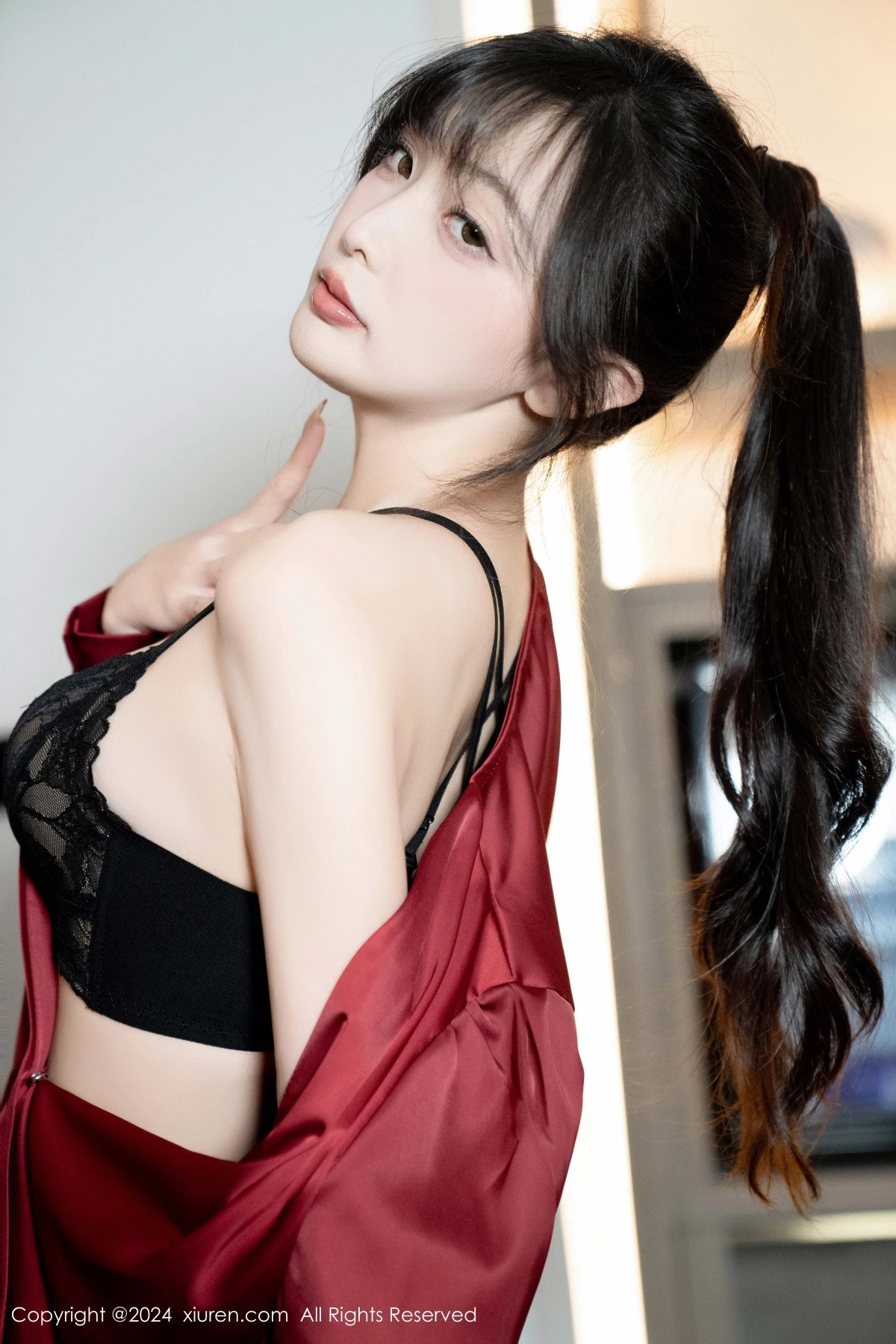 秀人集.com_[XiuRen秀人网]No.9299_模特林星阑私房性感黑色蕾丝内衣配开档黑丝秀曼妙身姿诱惑写真94P