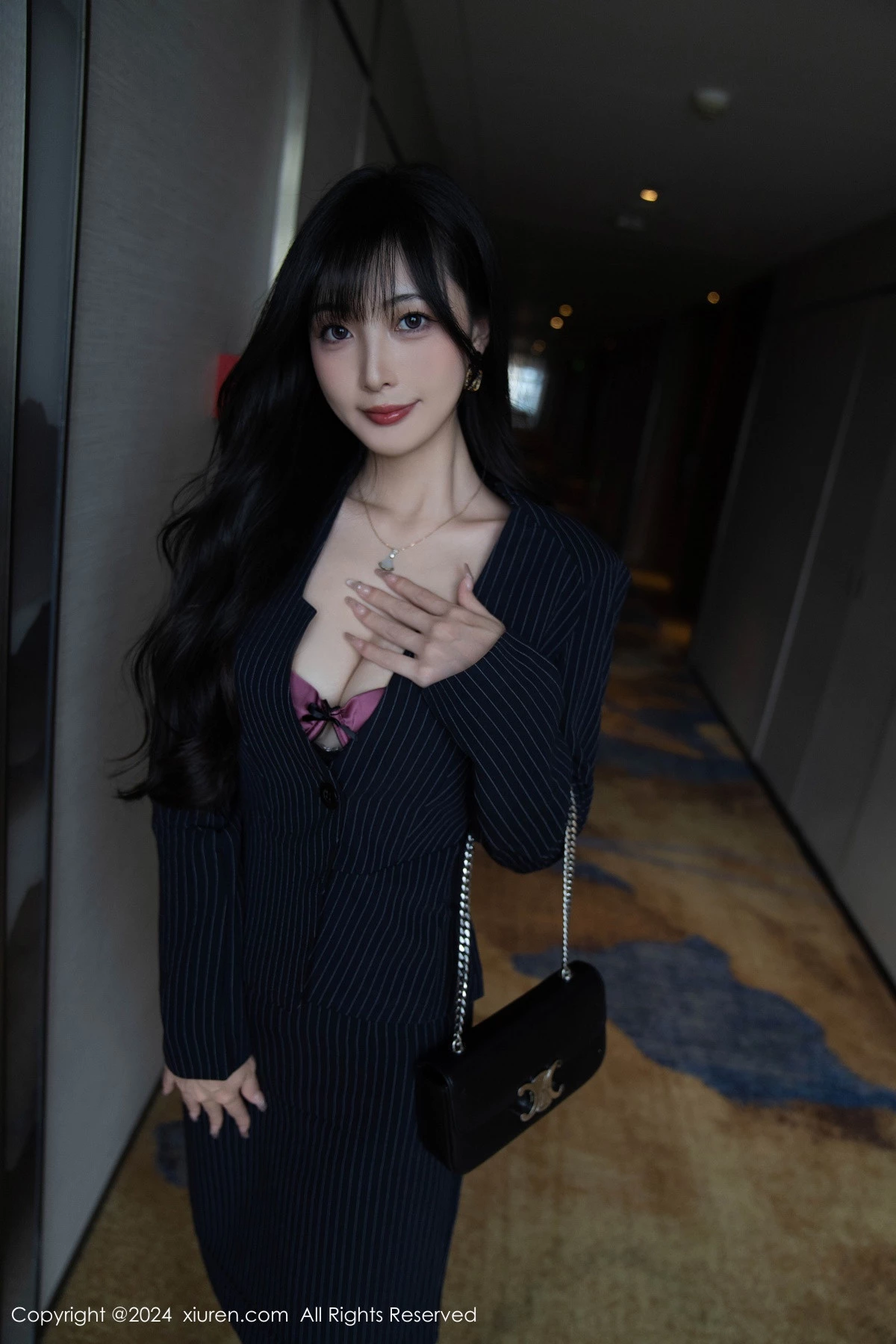 秀人集.com_[XiuRen秀人网]No.9186_模特林星阑私房性感紫色情趣内衣配黑丝袜秀曼妙身姿诱惑写真90P