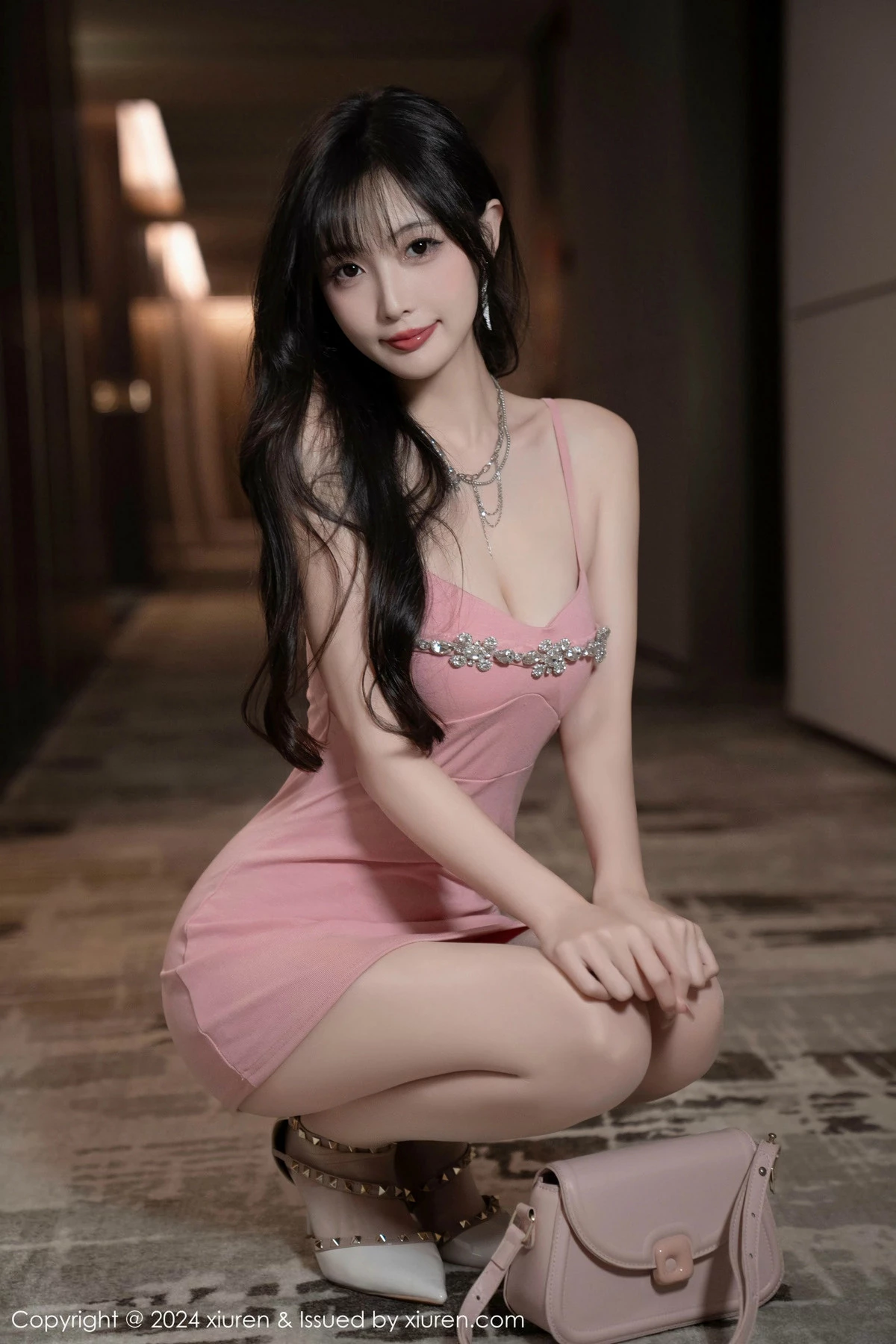 秀人集.com_[XiuRen秀人网]No.9380_模特林星阑性感粉色吊带裙+兔子装情趣内衣秀曼妙身姿诱惑写真107P