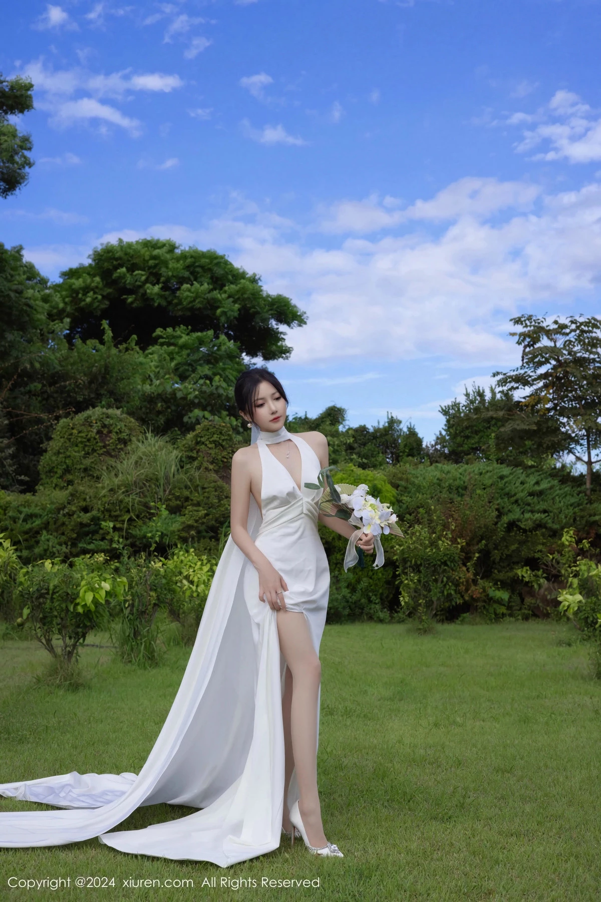 秀人集.com_[XiuRen秀人网]No.9387_模特鱼子酱Fish婚礼主题性感白色婚纱配白丝袜秀曼妙身姿诱惑写真81P