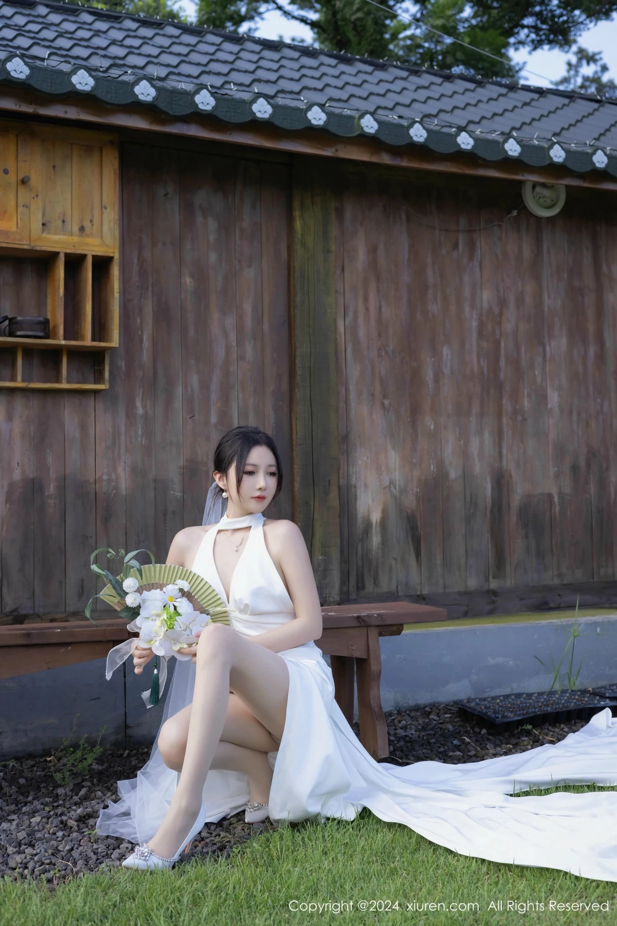 秀人集.com_[XiuRen秀人网]No.9387_模特鱼子酱Fish婚礼主题性感白色婚纱配白丝袜秀曼妙身姿诱惑写真81P