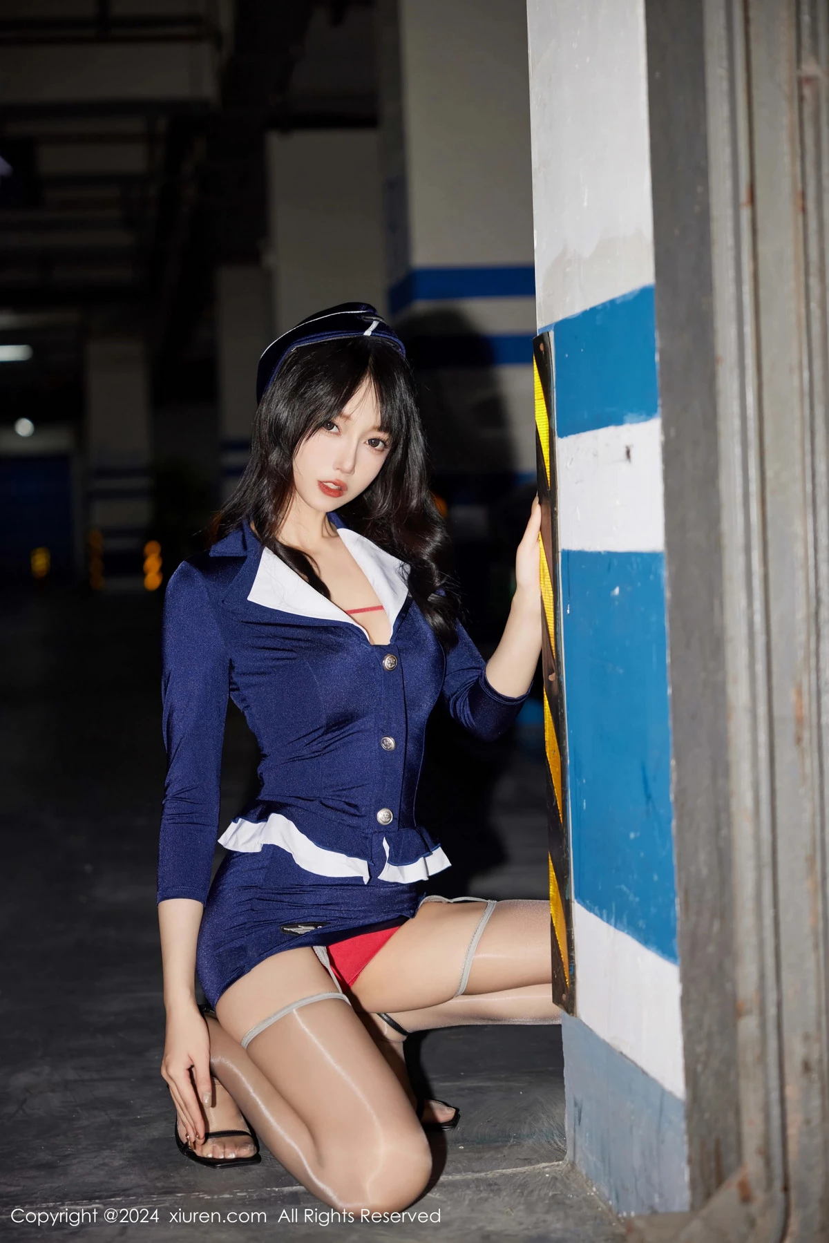 秀人集.com_[XiuRen秀人网]No.9418_模特玥儿玥er性感蓝色制服露红色蕾丝内衣配灰丝袜秀美腿诱惑写真78P