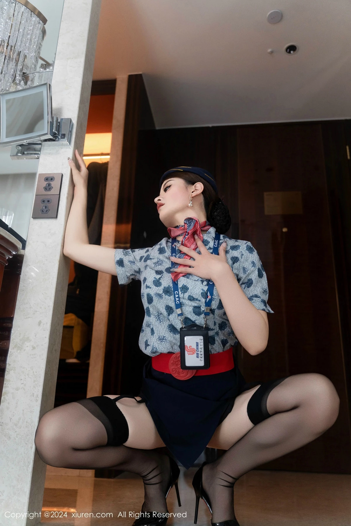 秀人集.com_[XiuRen秀人网]No.9459_新人模特灿宝性感制服露白色内衣配黑丝袜秀完美身材诱惑写真118P