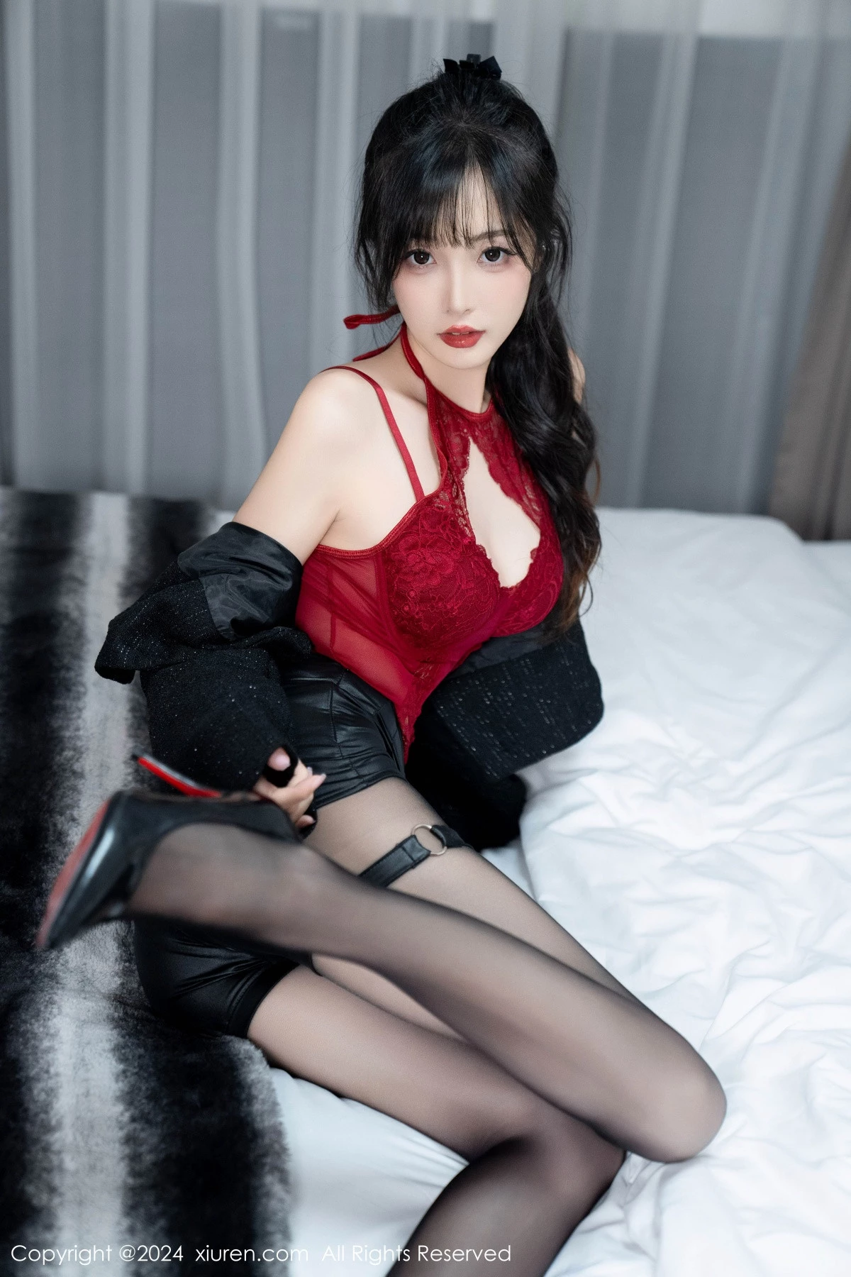 秀人集.com_[XiuRen秀人网]No.9561_模特林星阑性感红色蕾丝连体衣配黑丝吊袜秀曼妙身姿诱惑写真90P