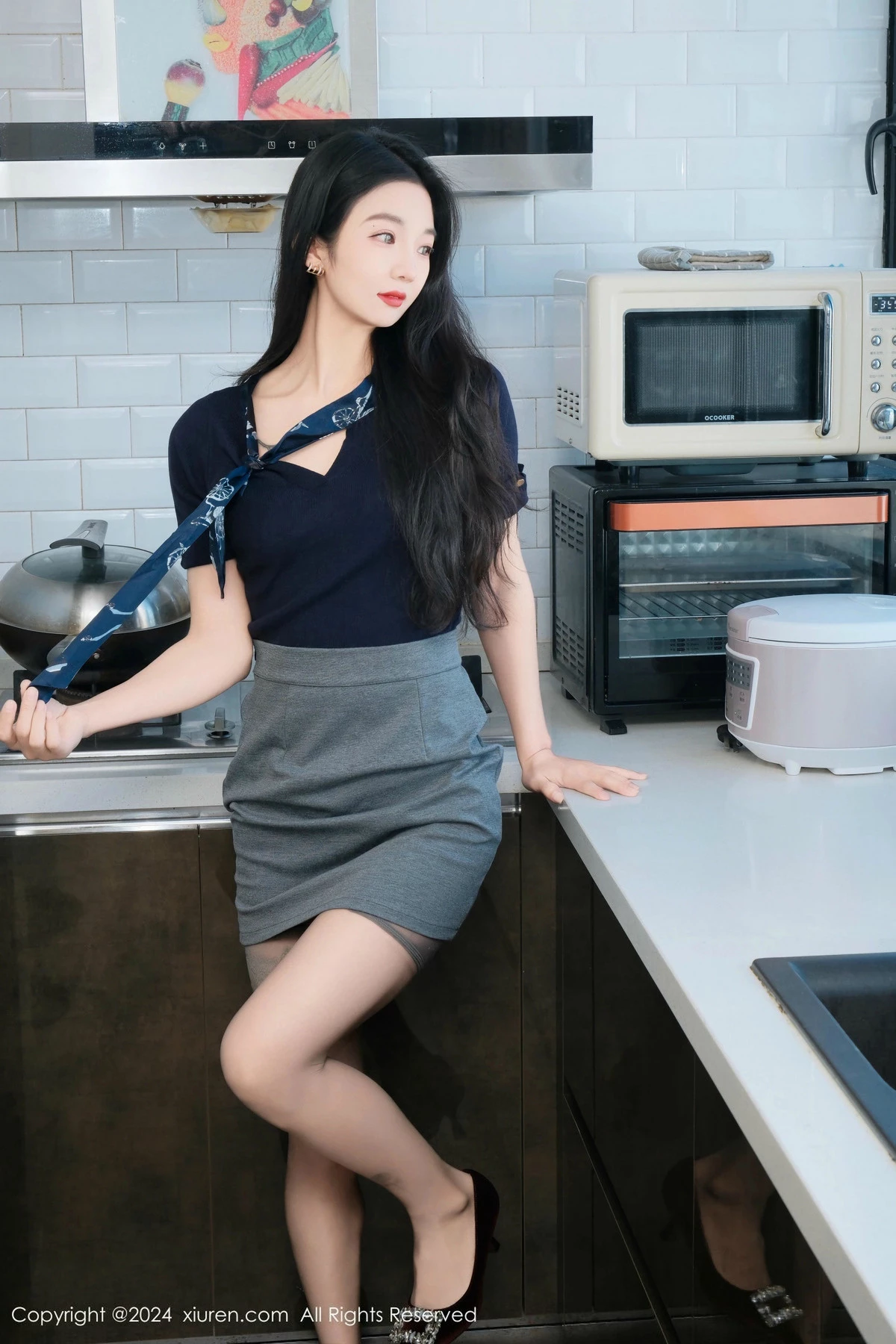 秀人集.com_[XiuRen秀人网]No.9580_模特希恬儿性感红色情趣护士服配白丝袜秀曼妙身姿撩人诱惑写真66P