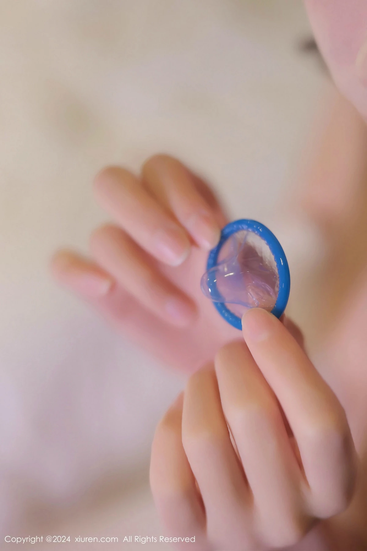 秀人集.com_[XiuRen秀人网]No.9601_模特桃妖夭性感白色婚纱露白色内衣配超薄肉丝秀曼妙身姿诱惑写真77P