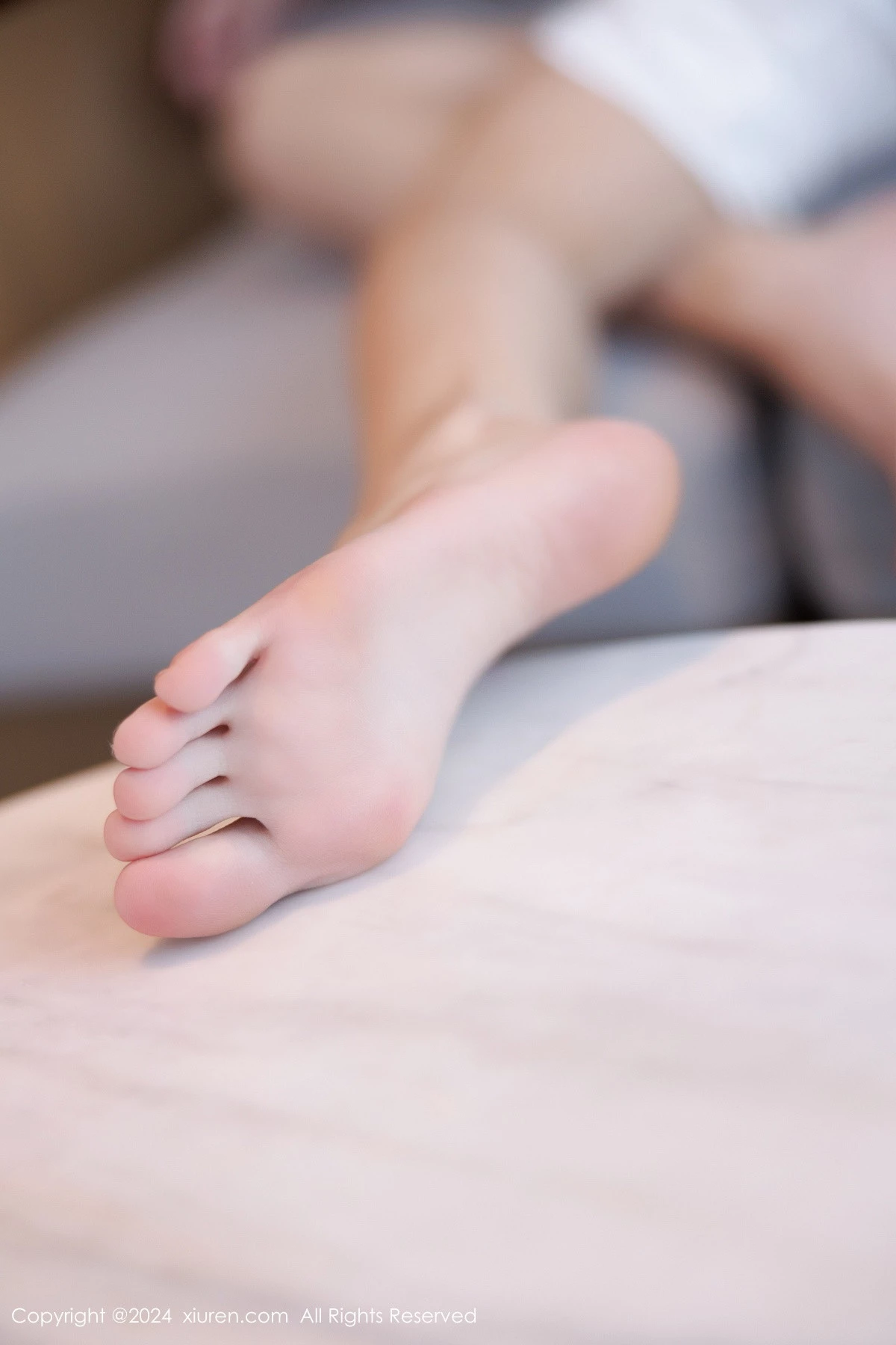 秀人集.com_[XiuRen秀人网]No.9499_模特初梦瑶性感白色连衣长裙+黑色蕾丝服饰秀曼妙身姿诱惑写真90P