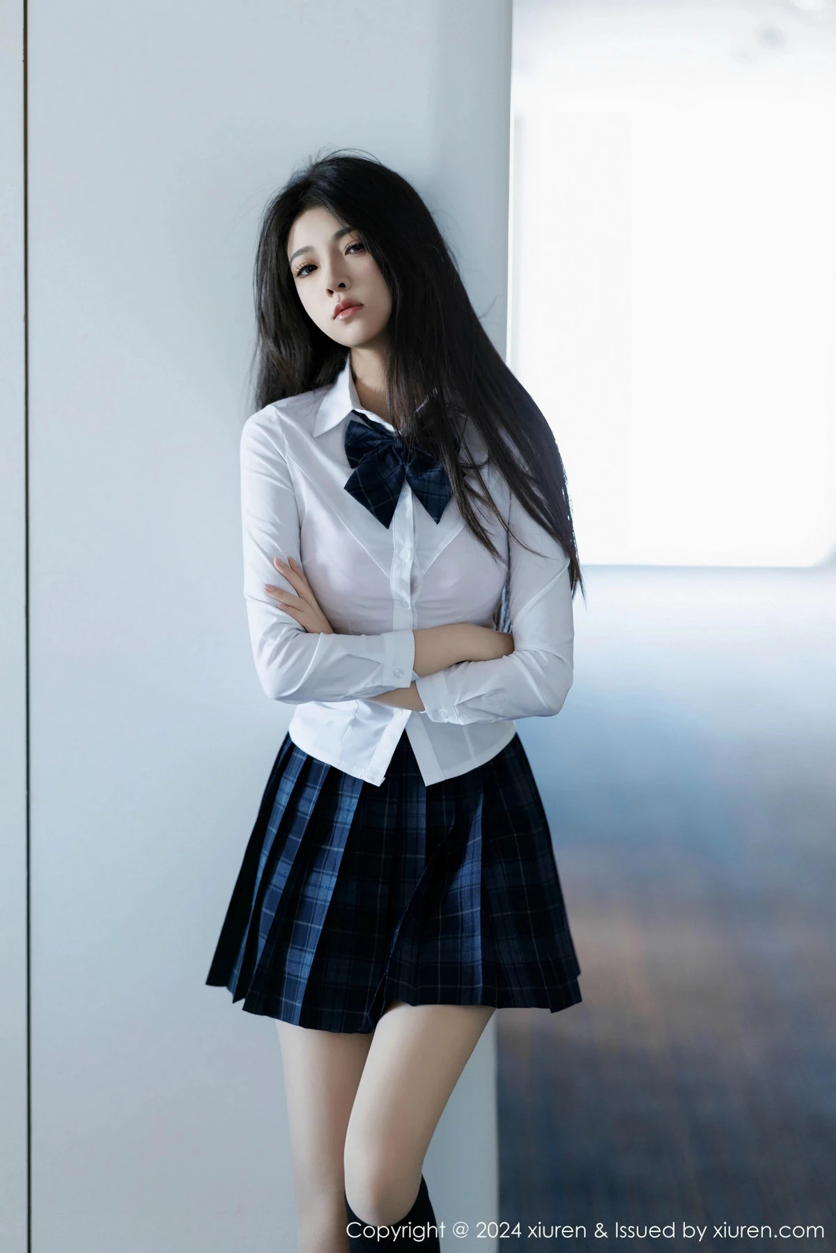 秀人集.com_[XiuRen秀人网]No.9682_模特初梦瑶性感白T露粉红色内衣配超薄肉丝秀完美身材诱惑写真91P