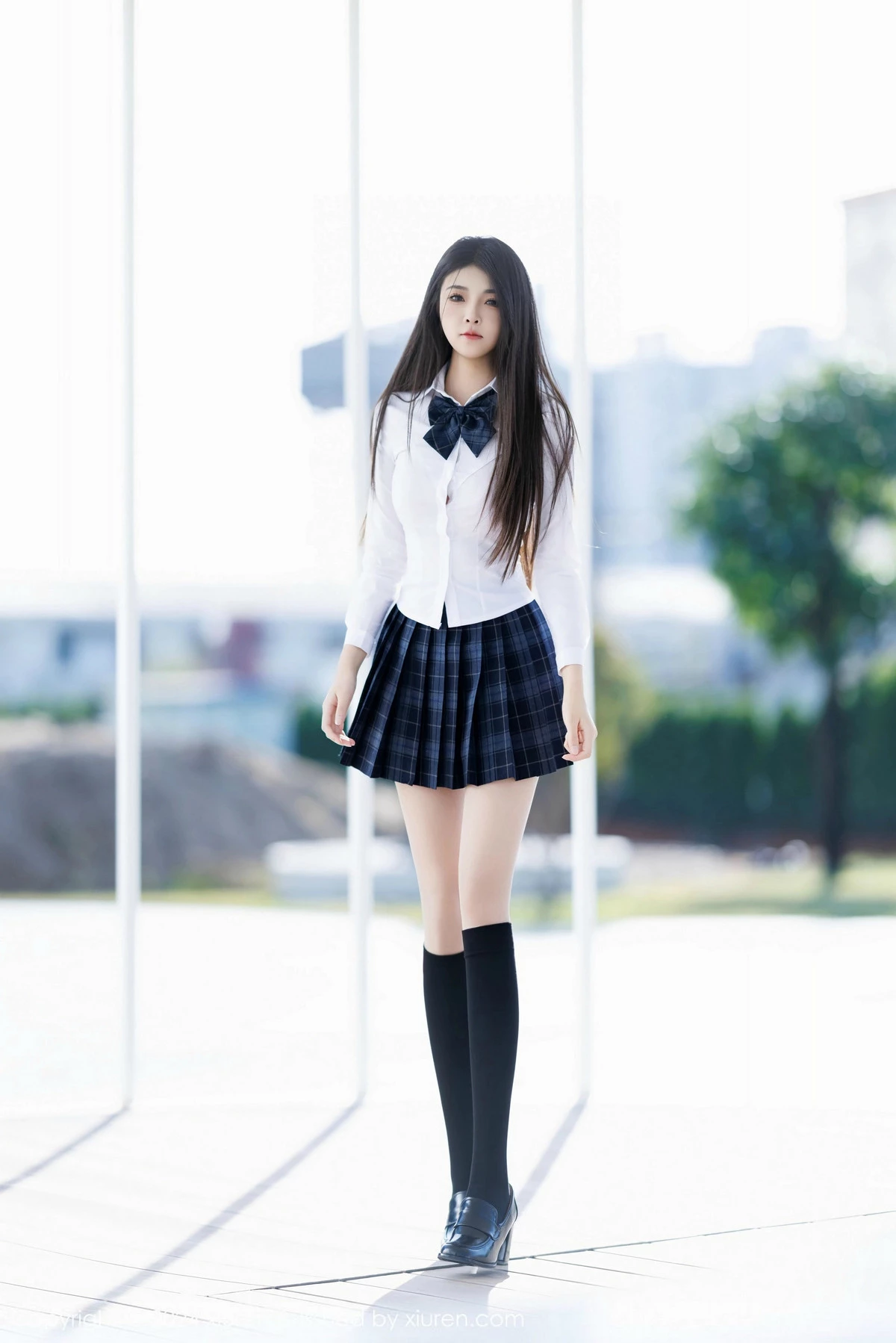 秀人集.com_[XiuRen秀人网]No.9682_模特初梦瑶性感白T露粉红色内衣配超薄肉丝秀完美身材诱惑写真91P