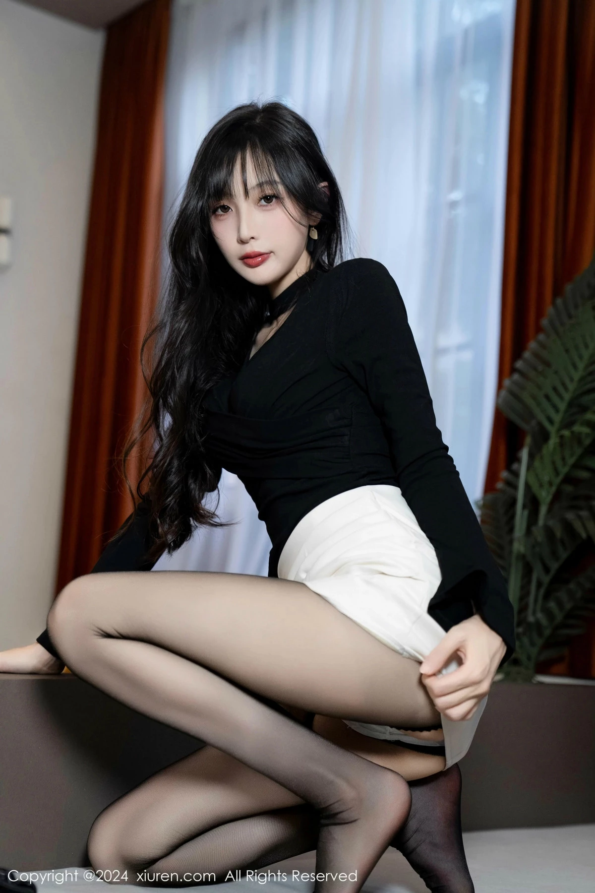 秀人集.com_[XiuRen秀人网]No.9691_模特林星阑性感墨绿色内衣配超薄黑丝秀曼妙身姿迷人诱惑写真100P