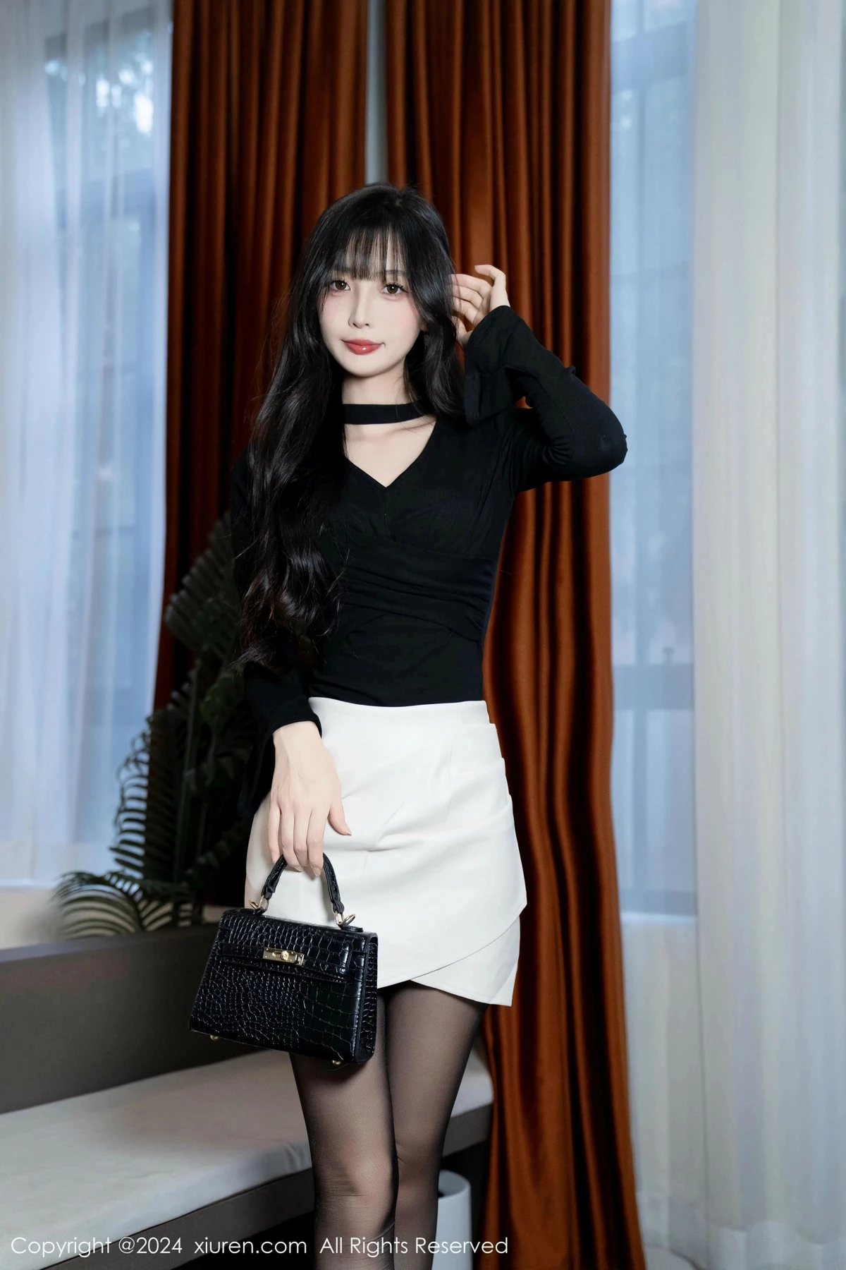 秀人集.com_[XiuRen秀人网]No.9691_模特林星阑性感墨绿色内衣配超薄黑丝秀曼妙身姿迷人诱惑写真100P