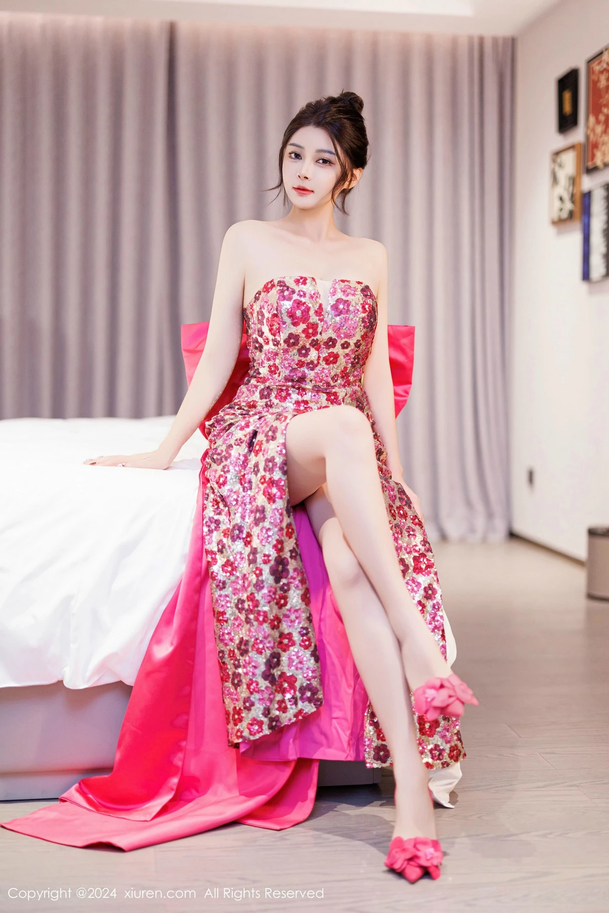 秀人集.com_[XiuRen秀人网]No.9688_模特凯竹Quinn性感绿色比基尼+红色连衣裙秀丰腴身材诱惑写真81P