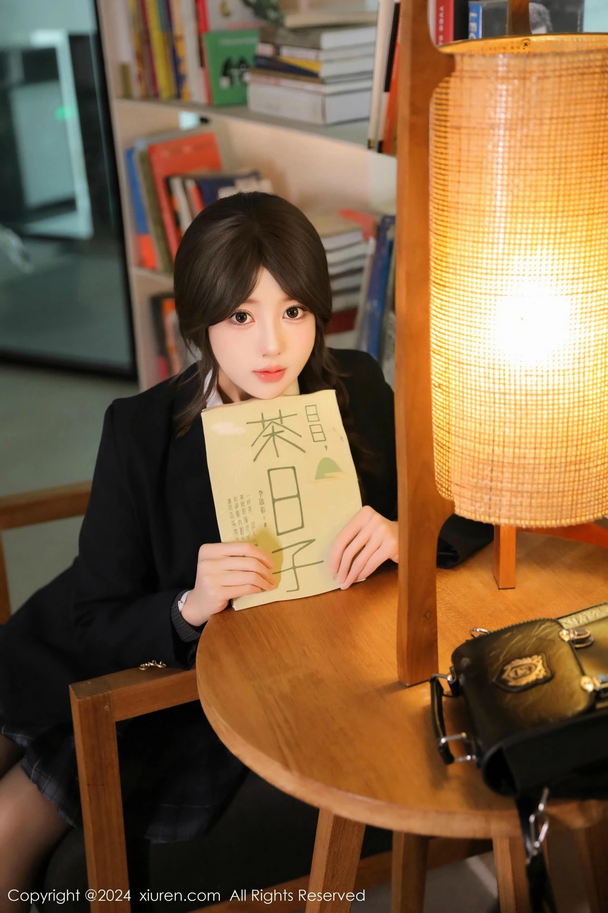 秀人集.com_[XiuRen秀人网]No.9693_模特桃妖夭性感学妹制服露白色内衣配黑丝袜秀曼妙身姿诱惑写真77P