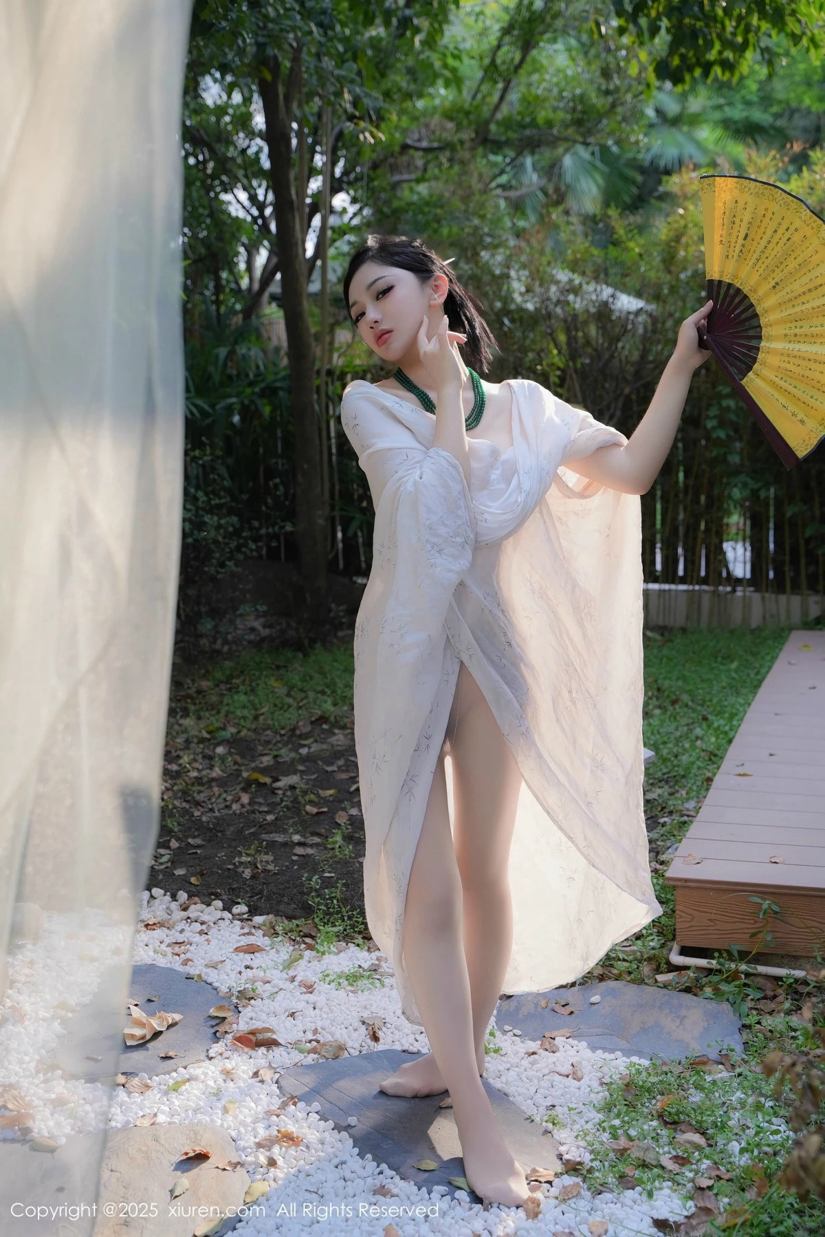 秀人集.com_[XiuRen秀人网]No.9730_模特妙可可Cheese性感白色古风服配超薄白丝秀丰腴身材诱惑写真84P