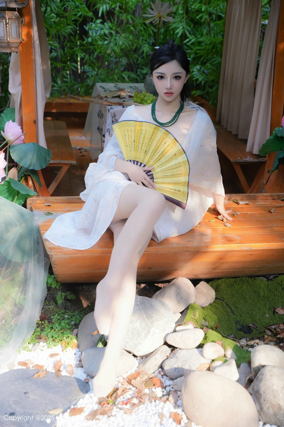 秀人集.com_[XiuRen秀人网]No.9730_模特妙可可Cheese性感白色古风服配超薄白丝秀丰腴身材诱惑写真84P