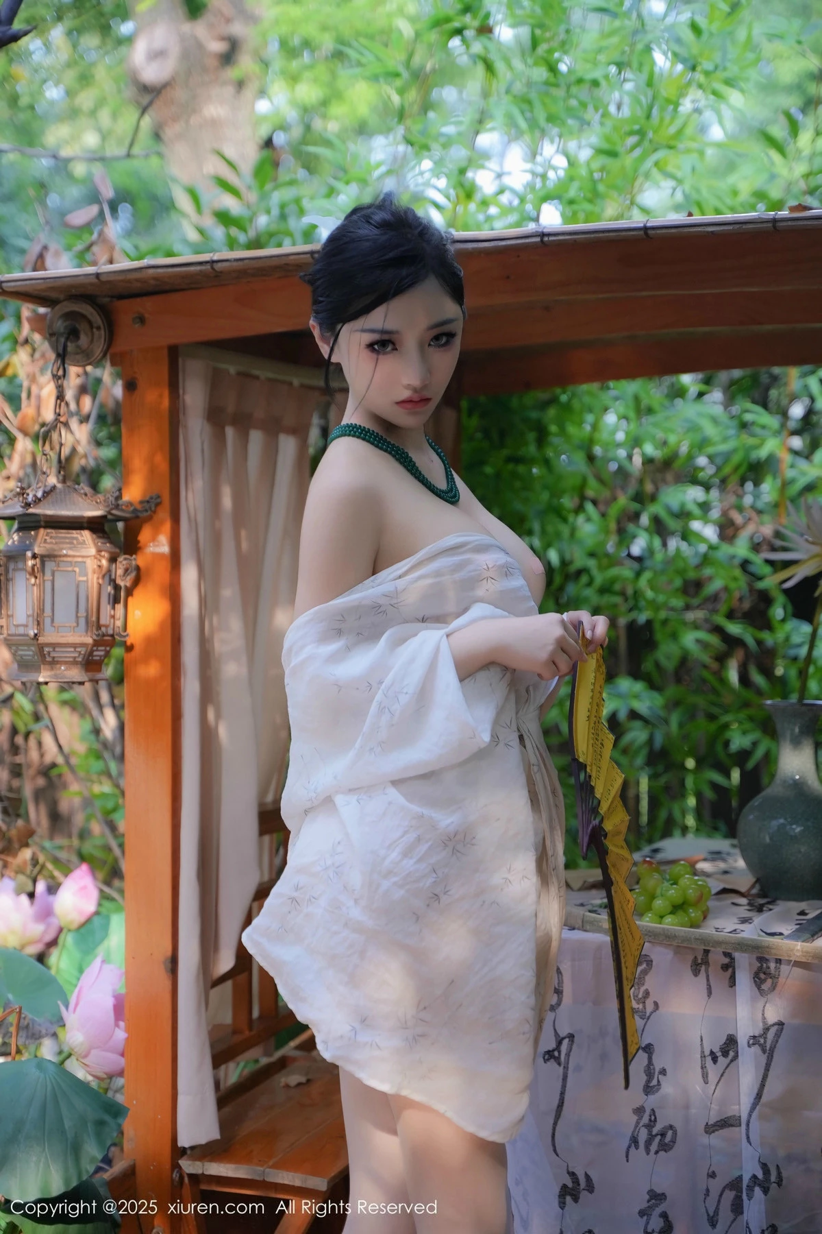 秀人集.com_[XiuRen秀人网]No.9730_模特妙可可Cheese性感白色古风服配超薄白丝秀丰腴身材诱惑写真84P