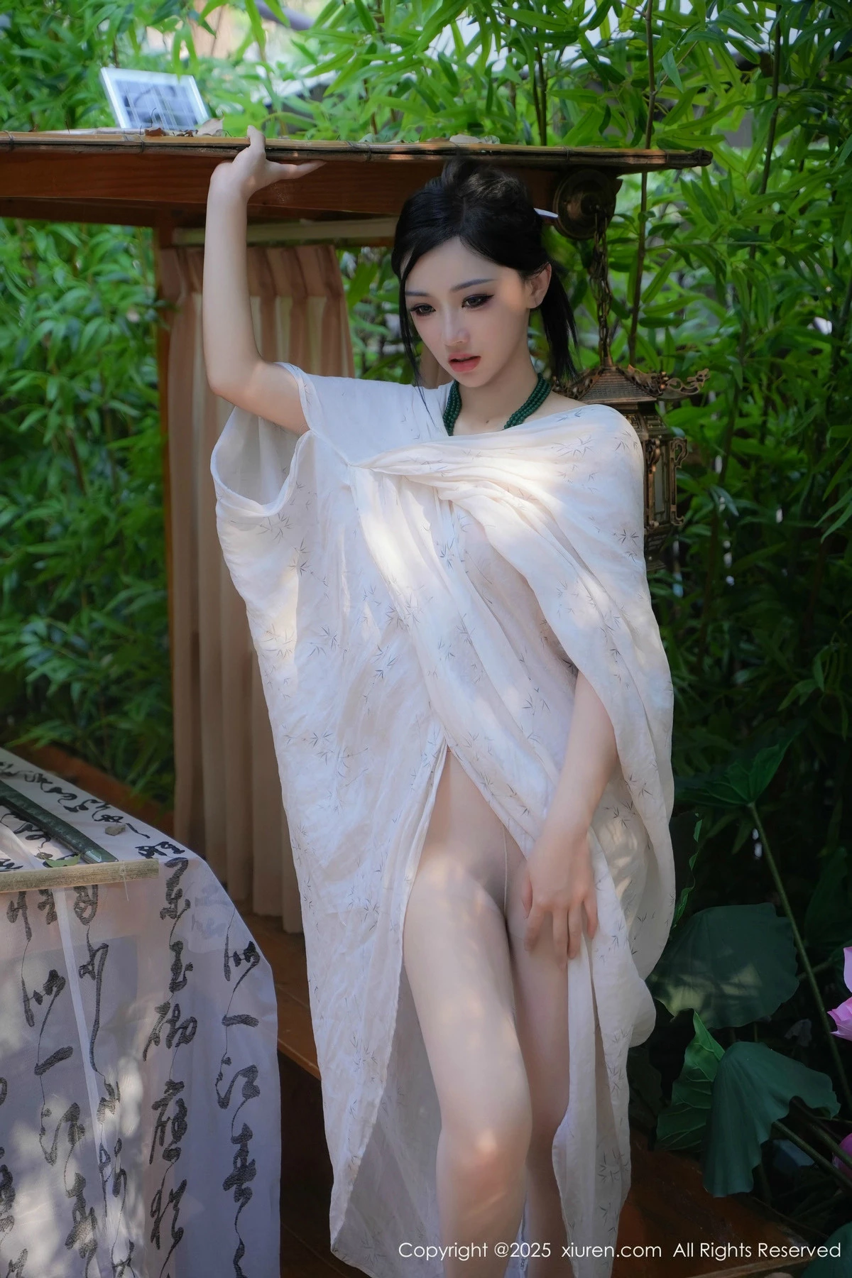 秀人集.com_[XiuRen秀人网]No.9730_模特妙可可Cheese性感白色古风服配超薄白丝秀丰腴身材诱惑写真84P