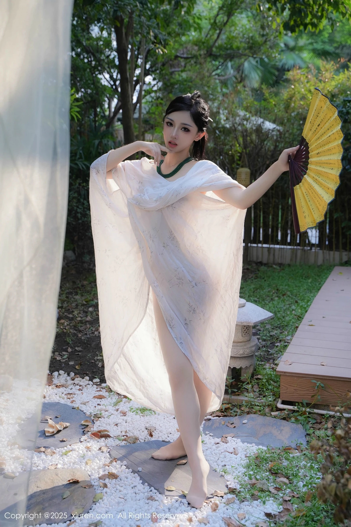 秀人集.com_[XiuRen秀人网]No.9730_模特妙可可Cheese性感白色古风服配超薄白丝秀丰腴身材诱惑写真84P