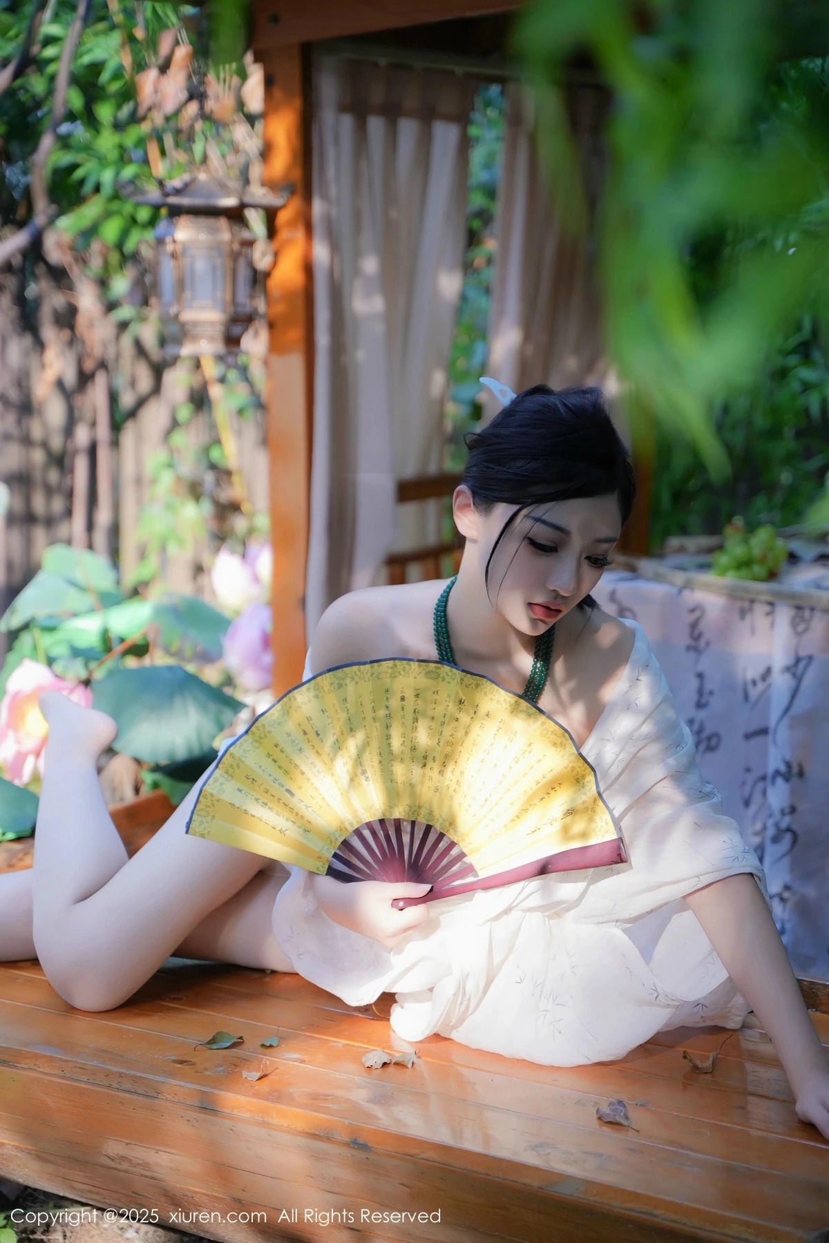 秀人集.com_[XiuRen秀人网]No.9730_模特妙可可Cheese性感白色古风服配超薄白丝秀丰腴身材诱惑写真84P