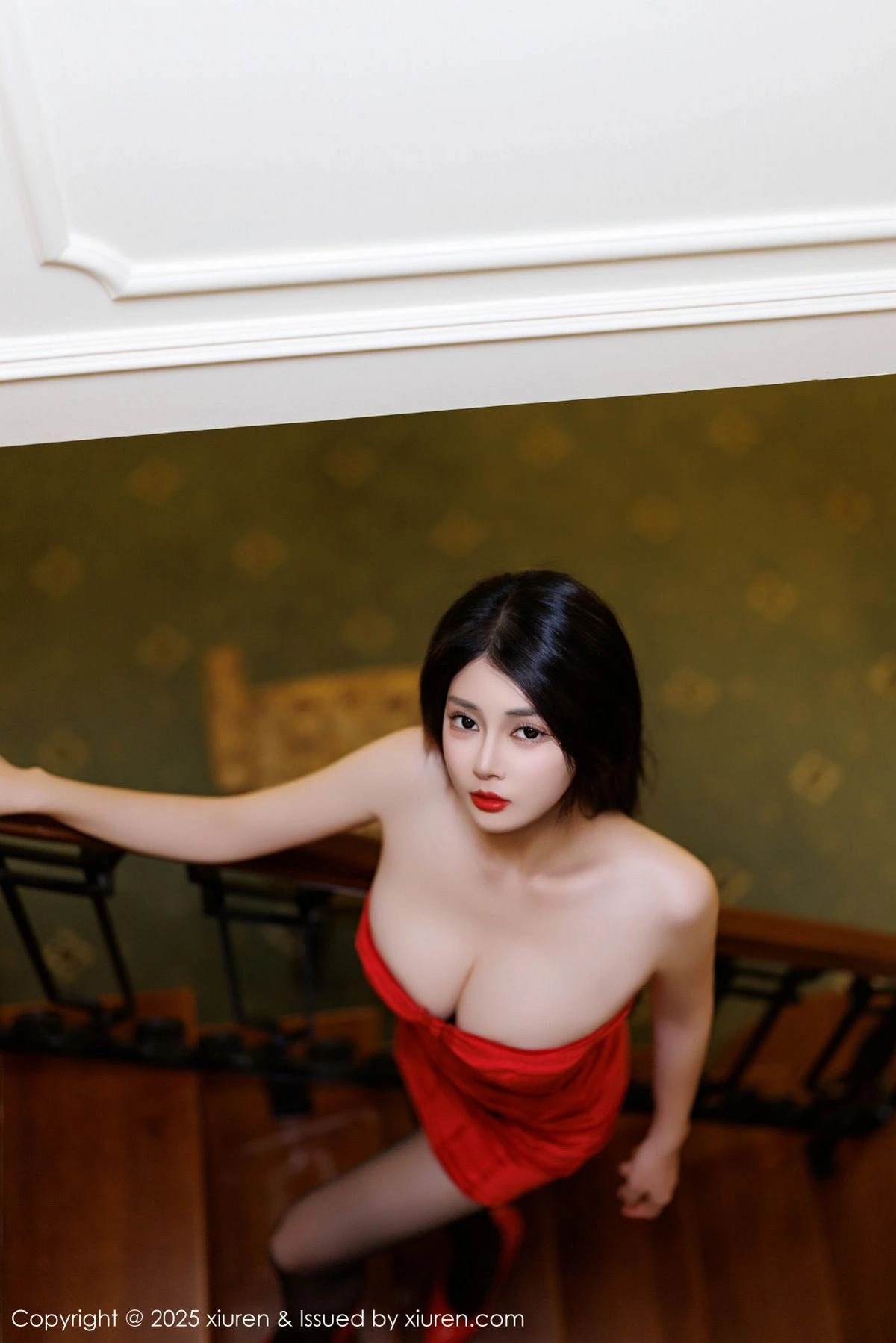 秀人集.com_[XiuRen秀人网]No.9738_模特凯竹Quinn性感红色连衣短裙露情趣内衣秀丰腴身材诱惑写真88P